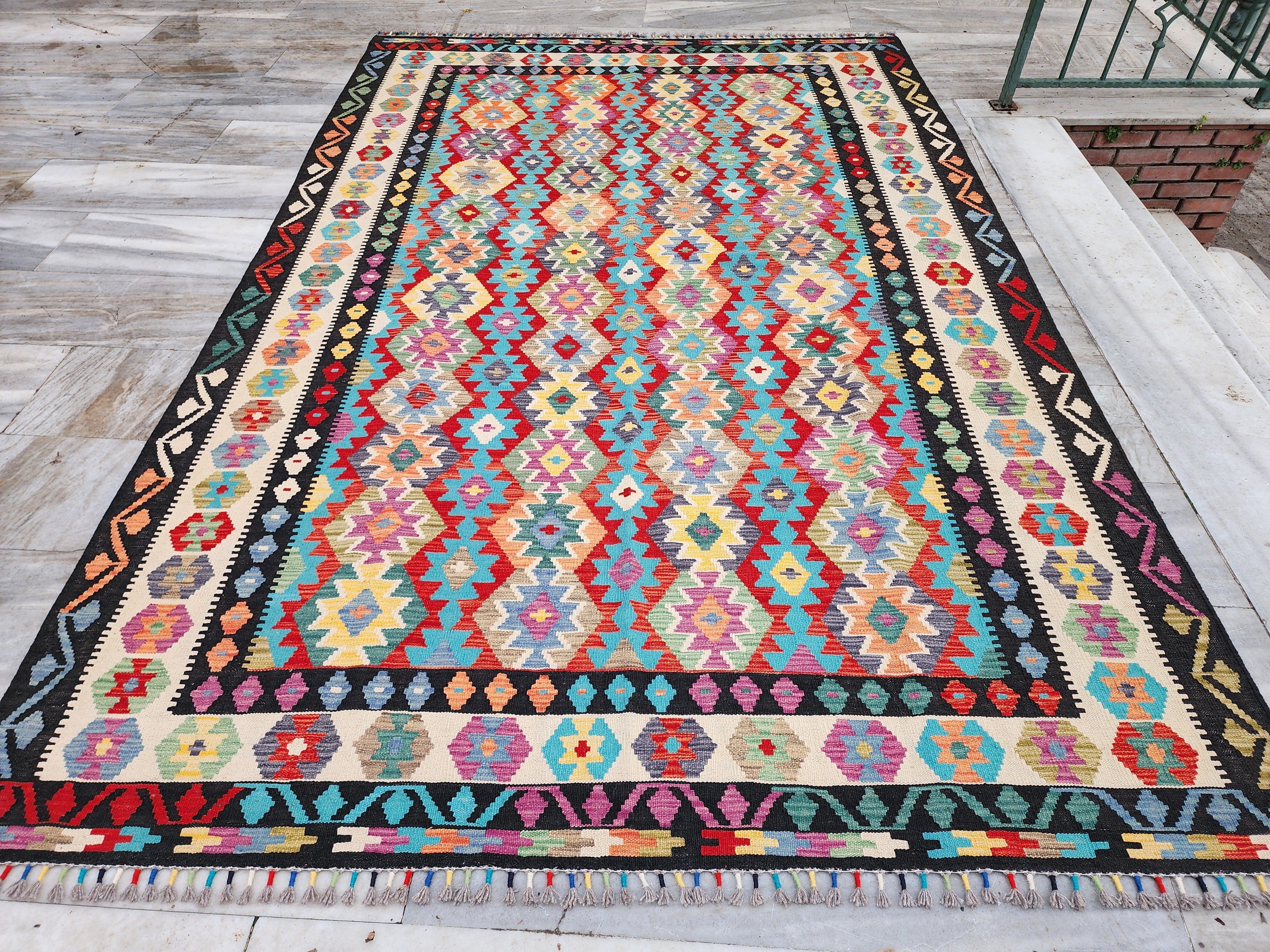 Handmade Turkish Kilim Rug: Vintage Wool Anatolian Boho Decor 7x10