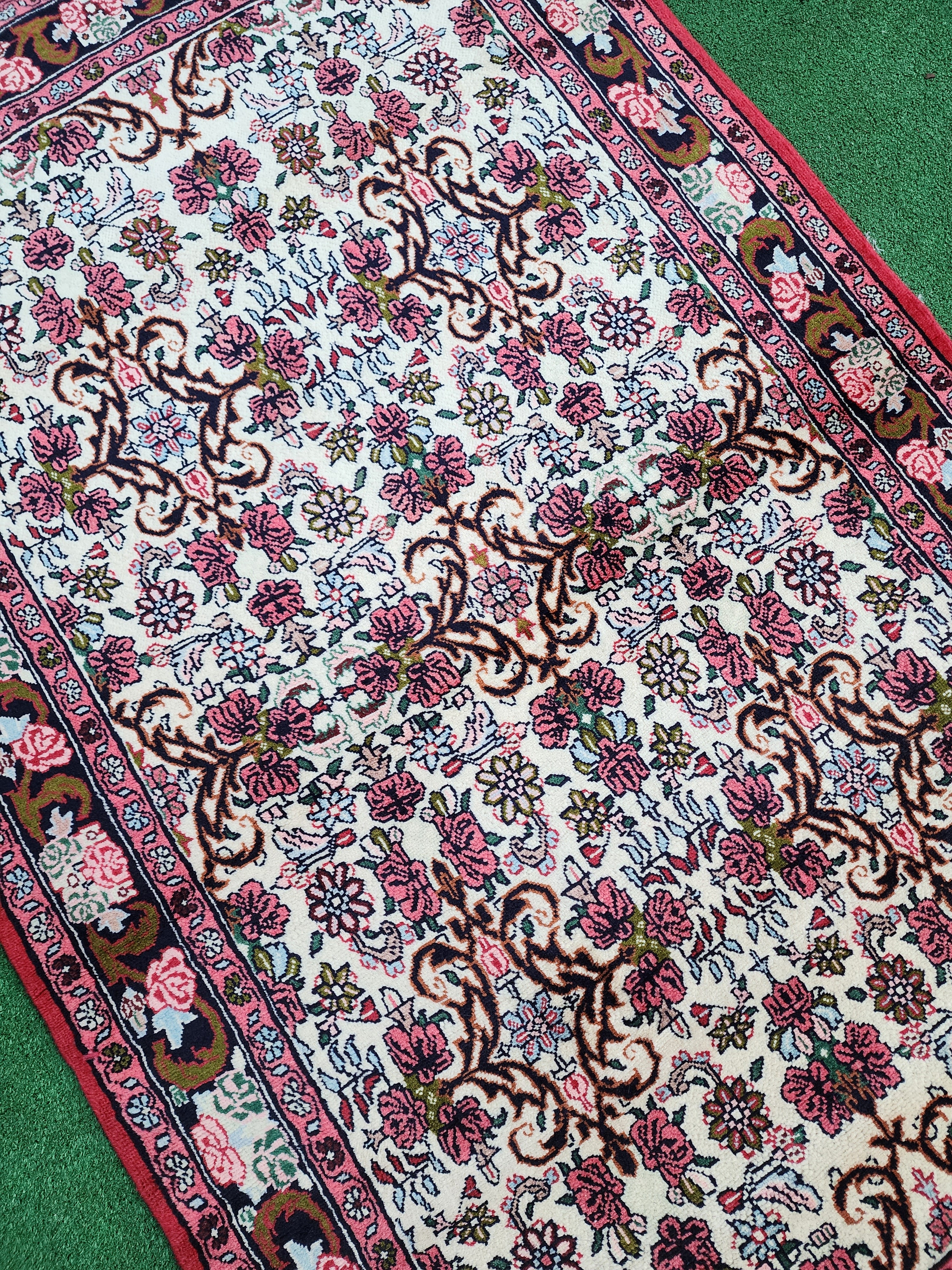 Vintage Persian Area Rug,Tribal Nomadic Bohemian Rustic Rug 5'8"x3'6"