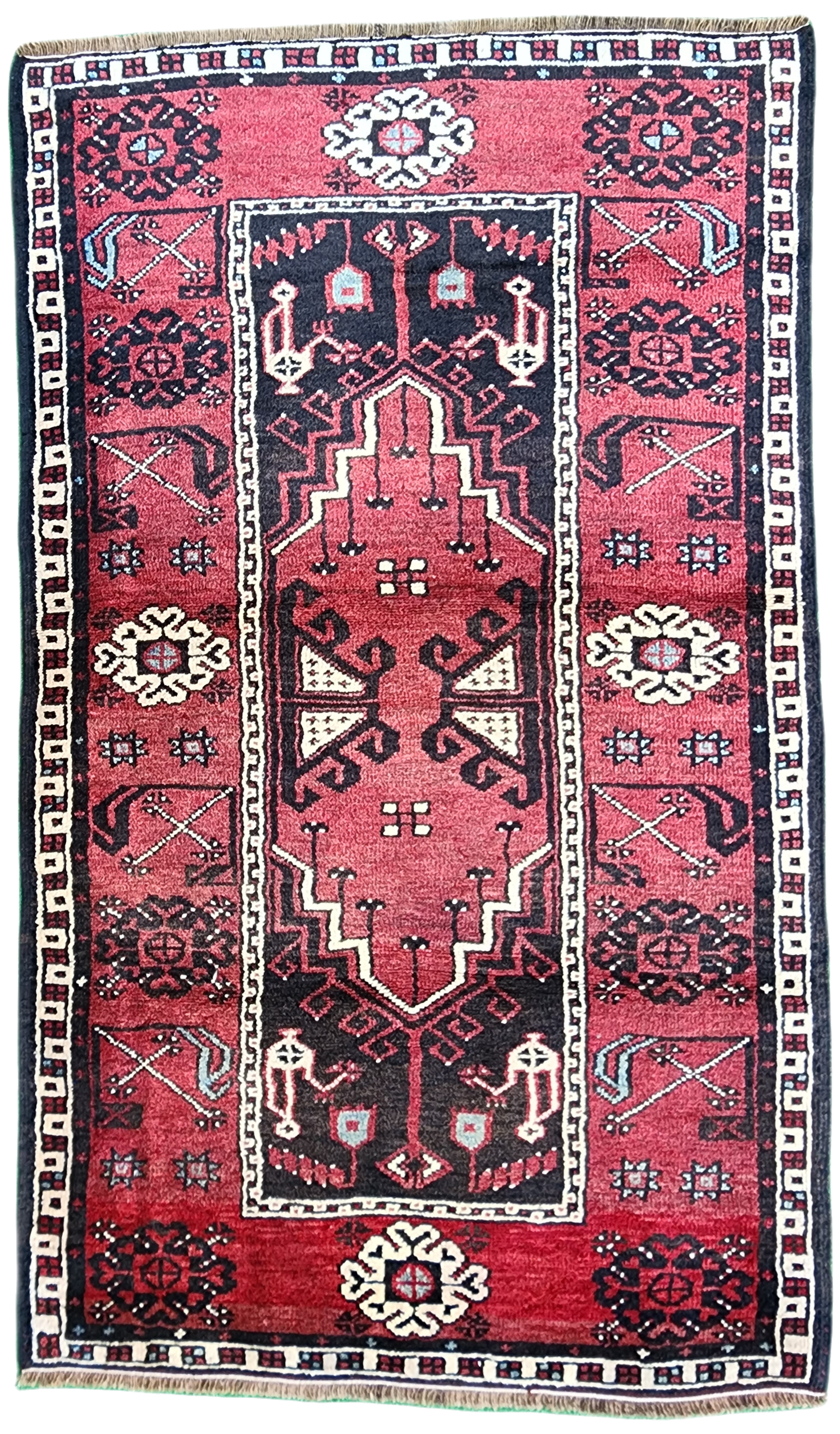 Tapis antique anatolien rouge et noir ''6'' x 3'7''