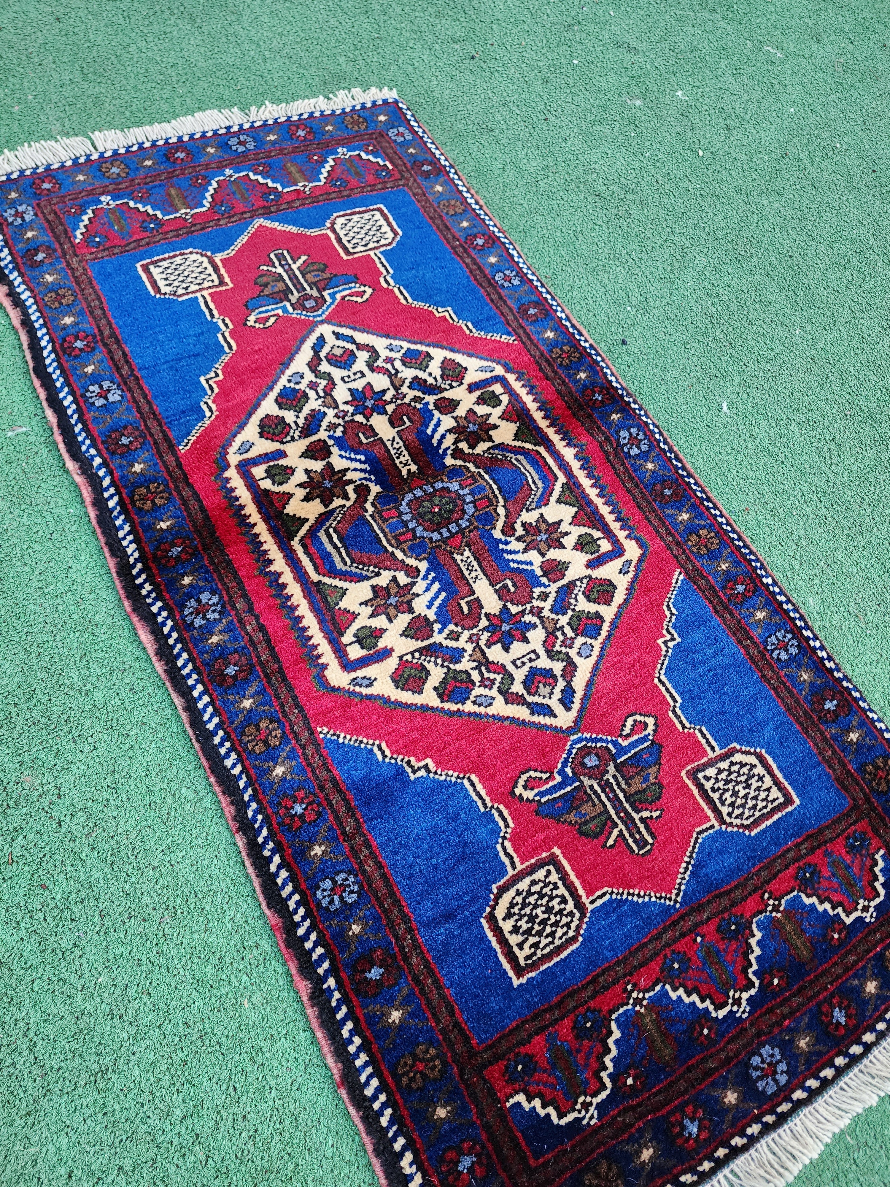 vintage Anatolian Wool Small Rug — detail texture
