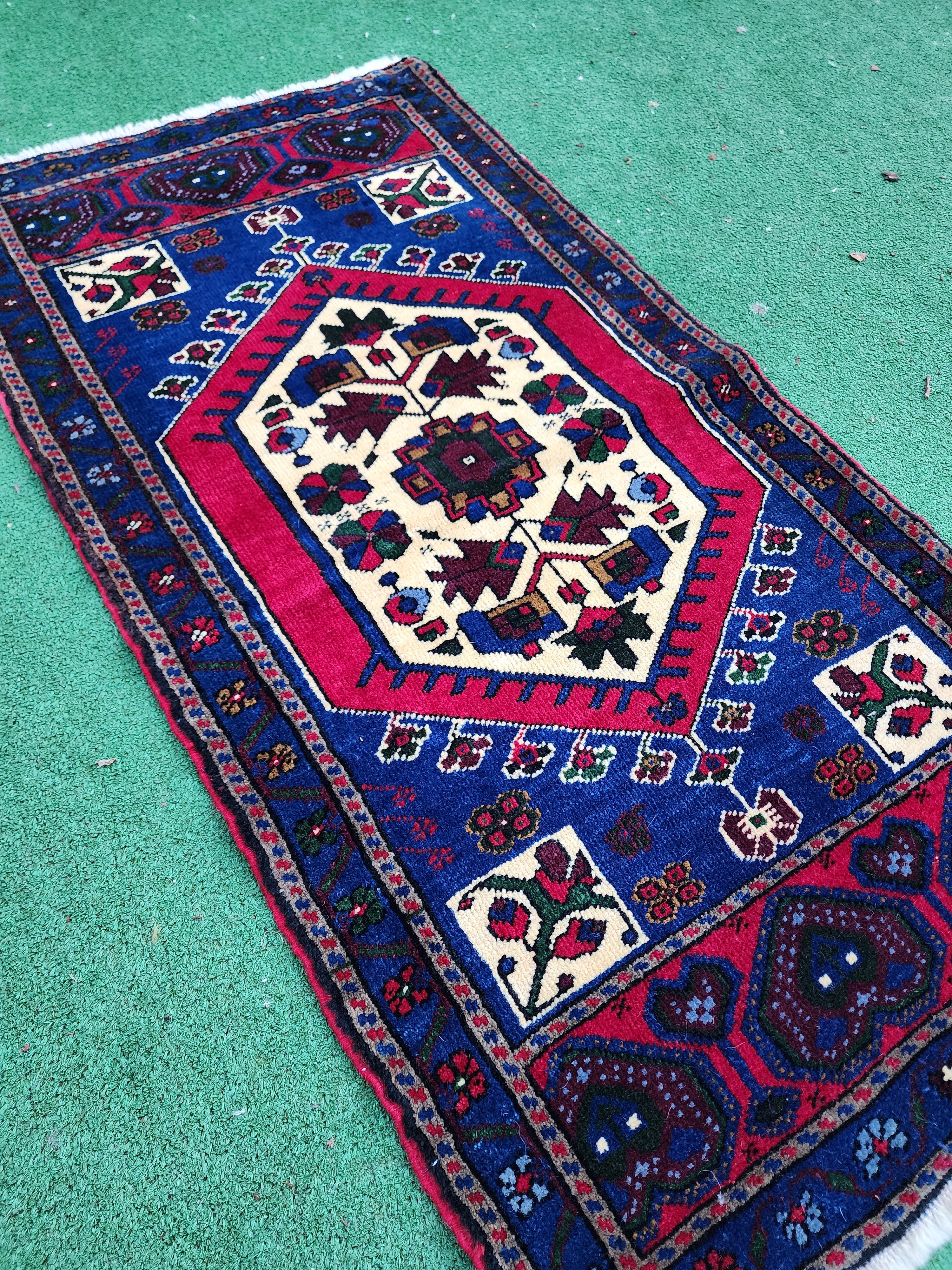 vintage Anatolian Wool Small Rug — detail texture