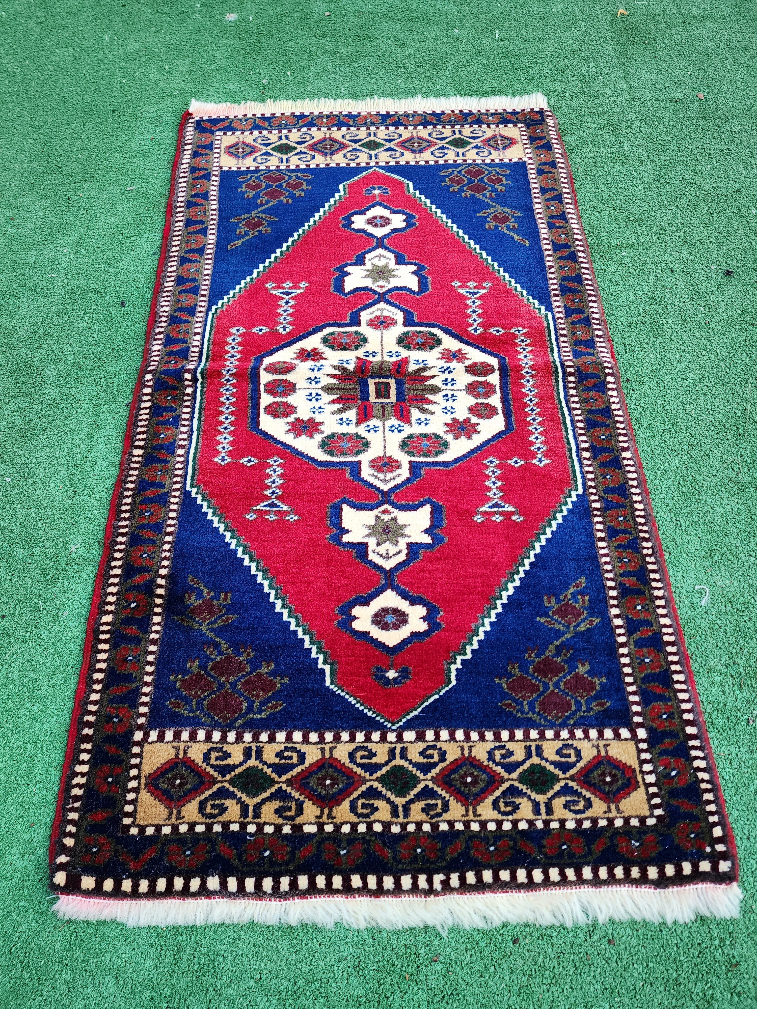 Red and Blue Turkish Rug 3'5''x''2''