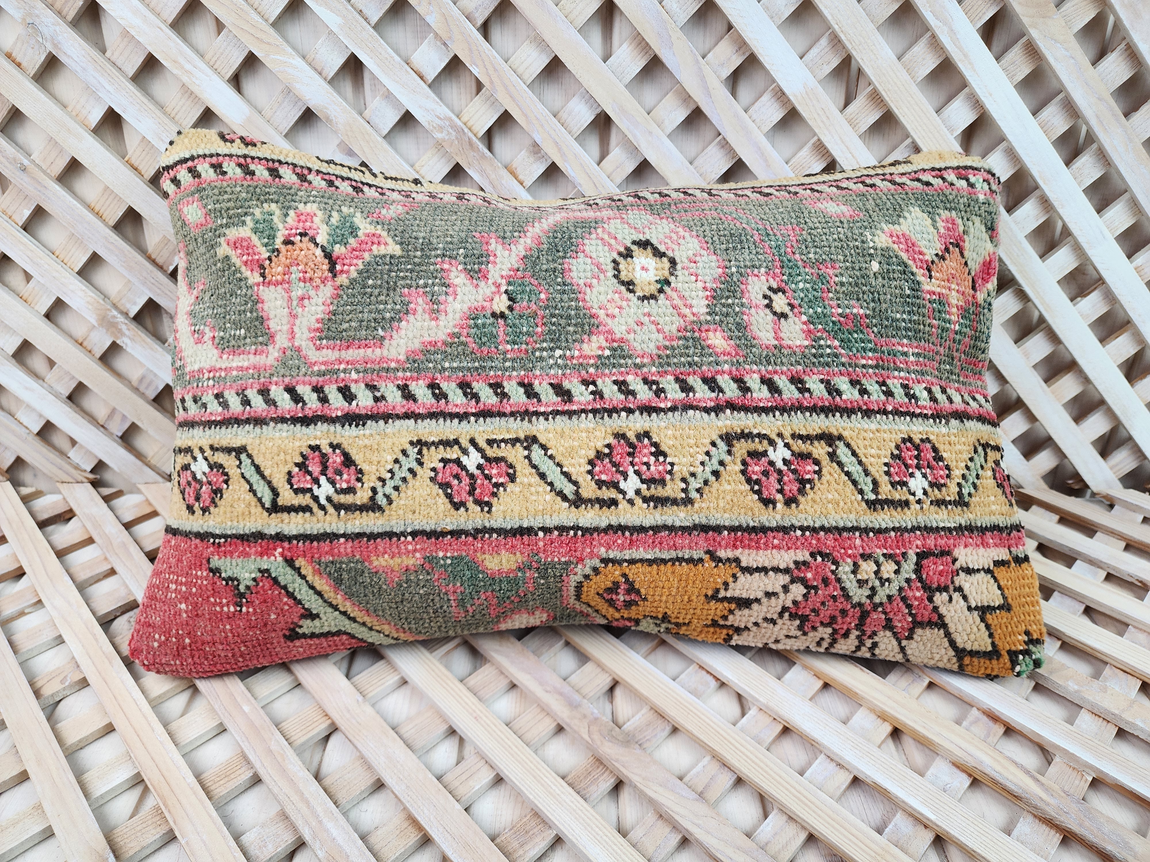Vintage Carpet Pillow Cover 12x20 inch