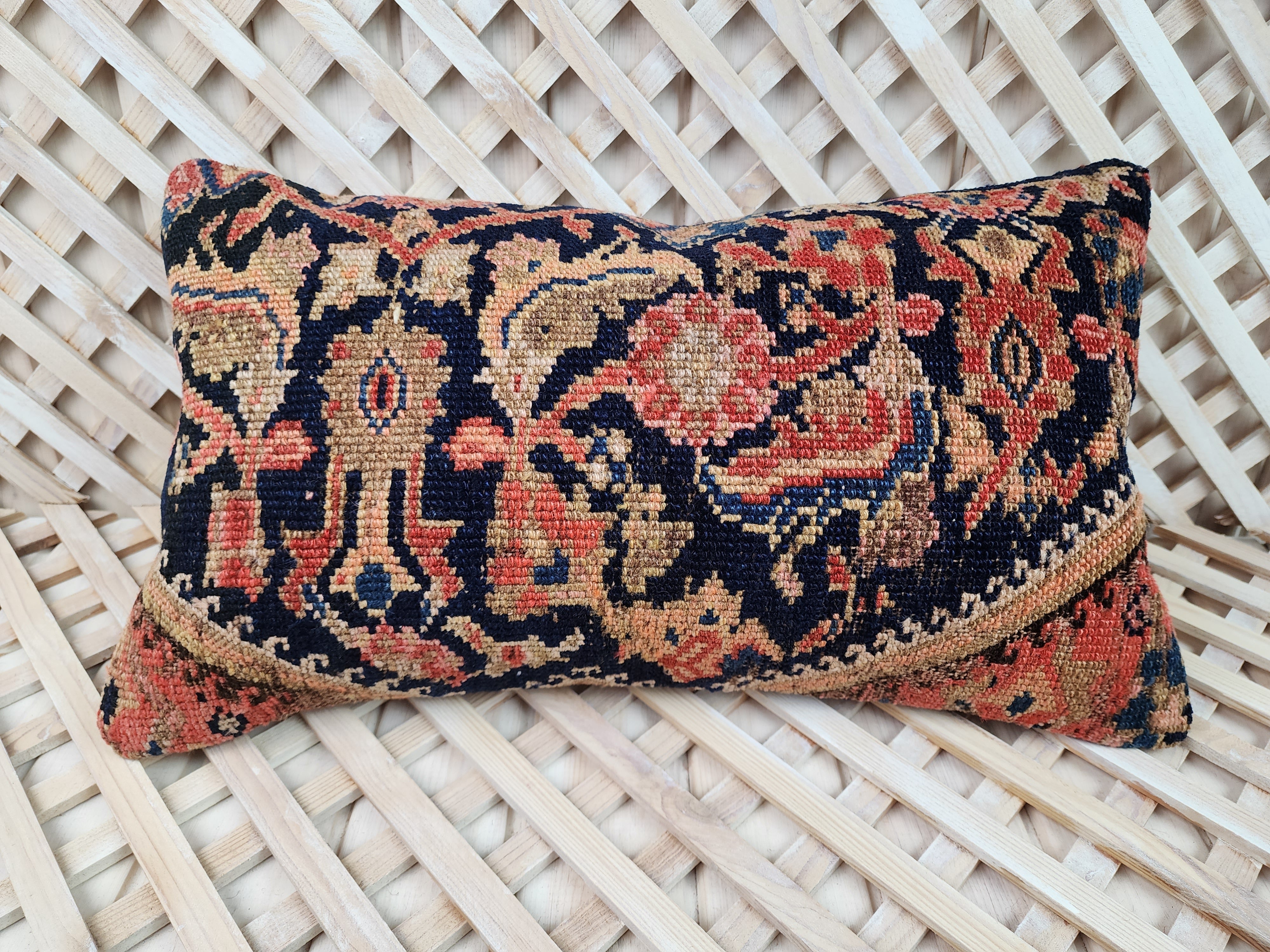 Iole — Vintage Turkish Pillow Cover