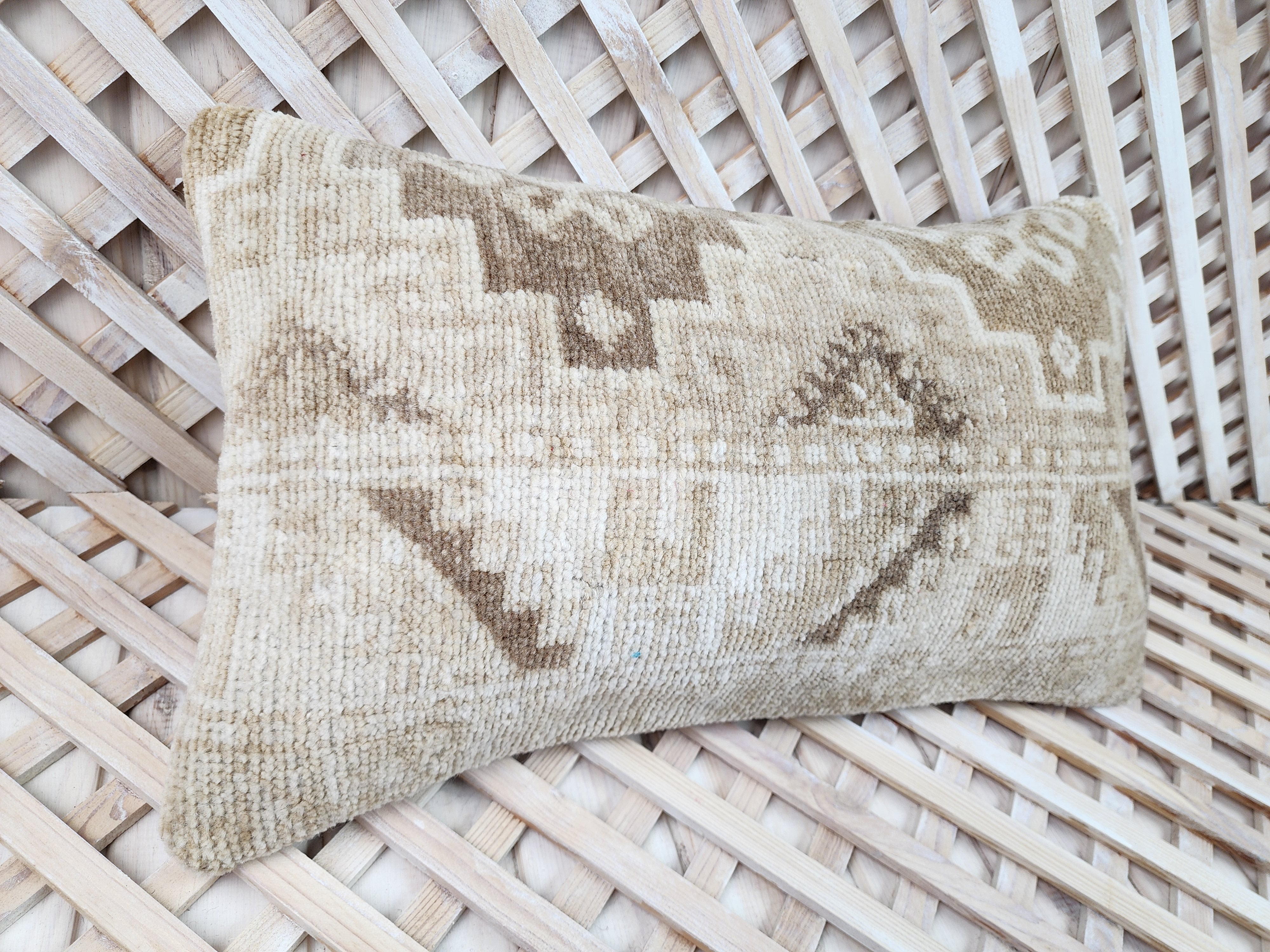 Vintage Carpet Pillow Cover 12x20 inch