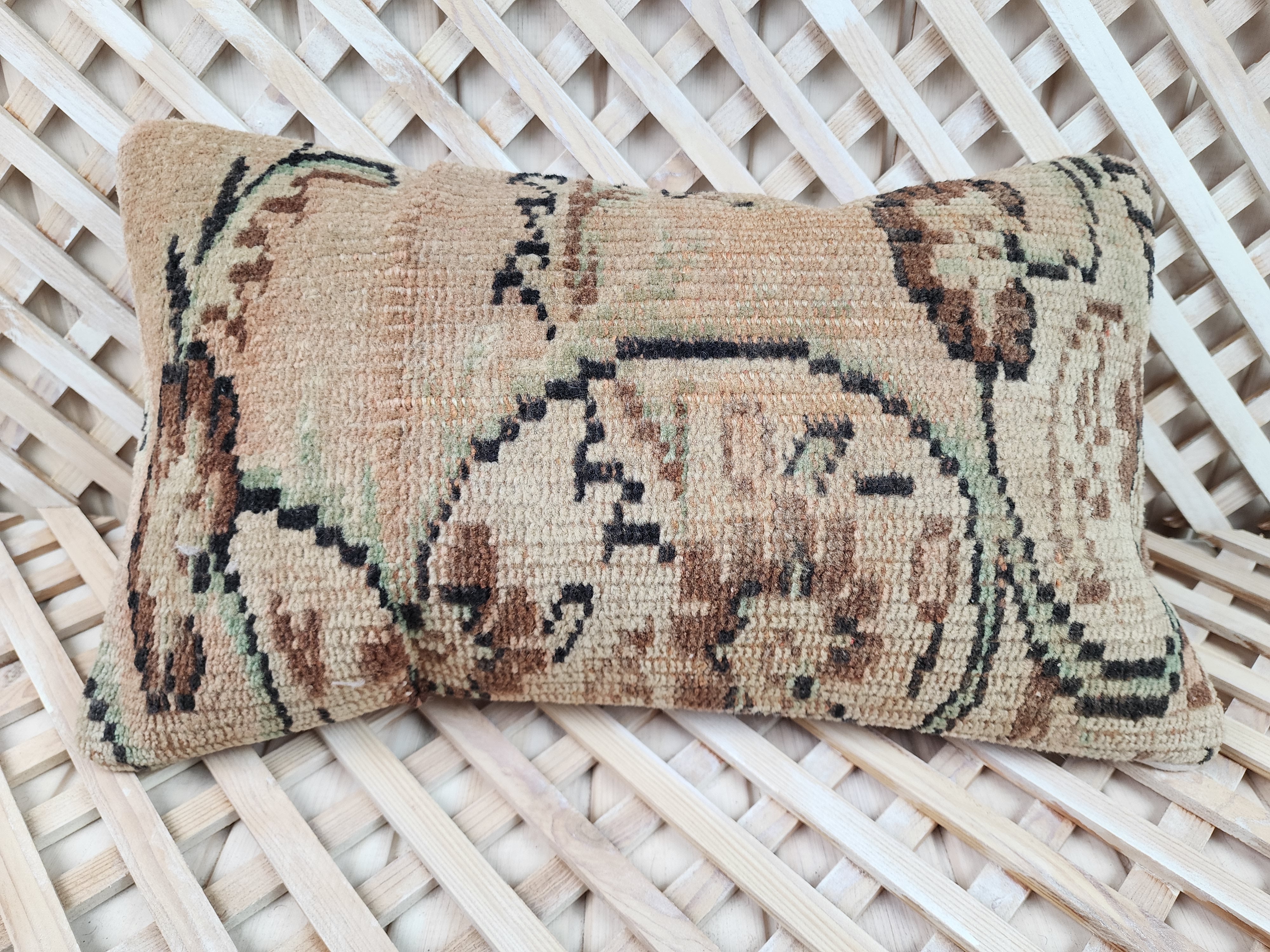 Vintage Carpet Pillow Cover 12x20 inch