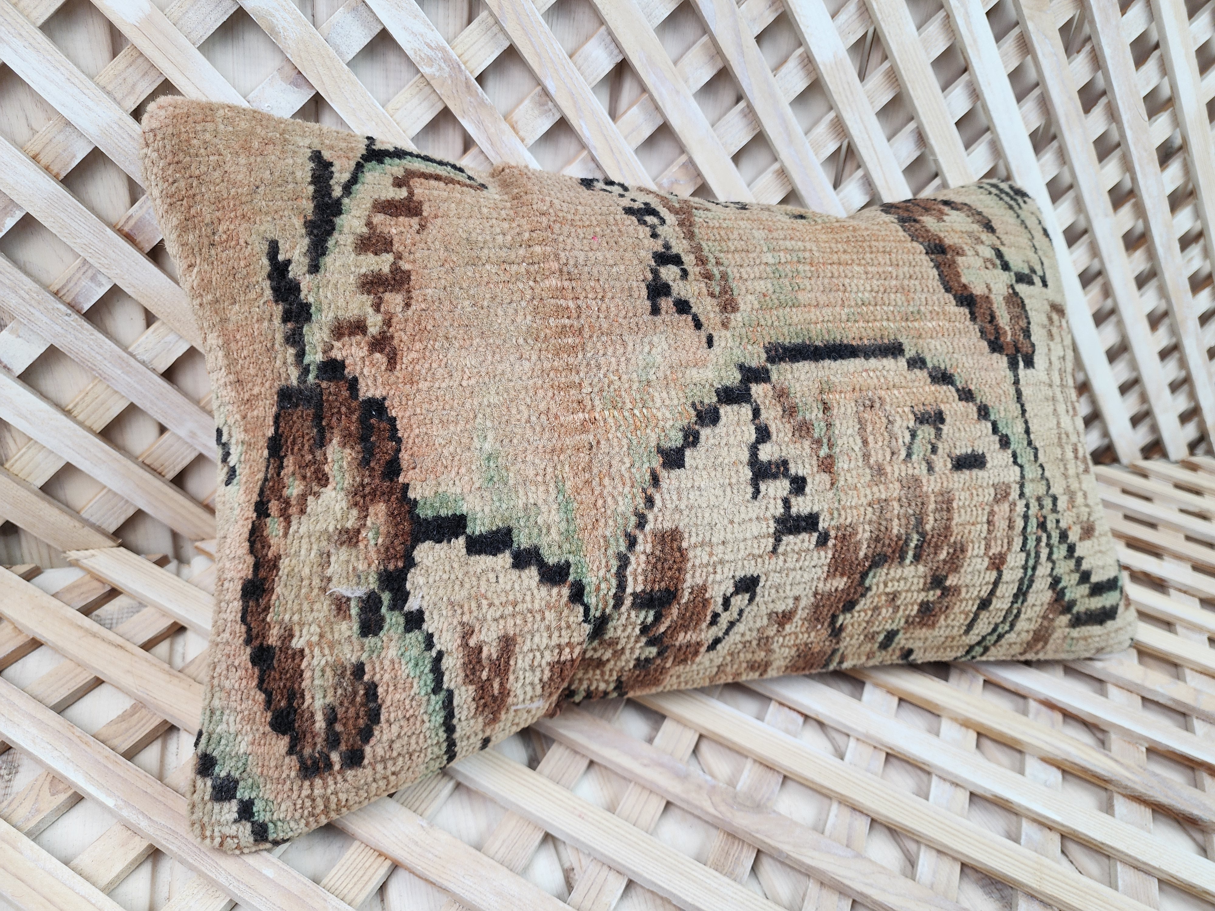 Vintage Carpet Pillow Cover 12x20 inch