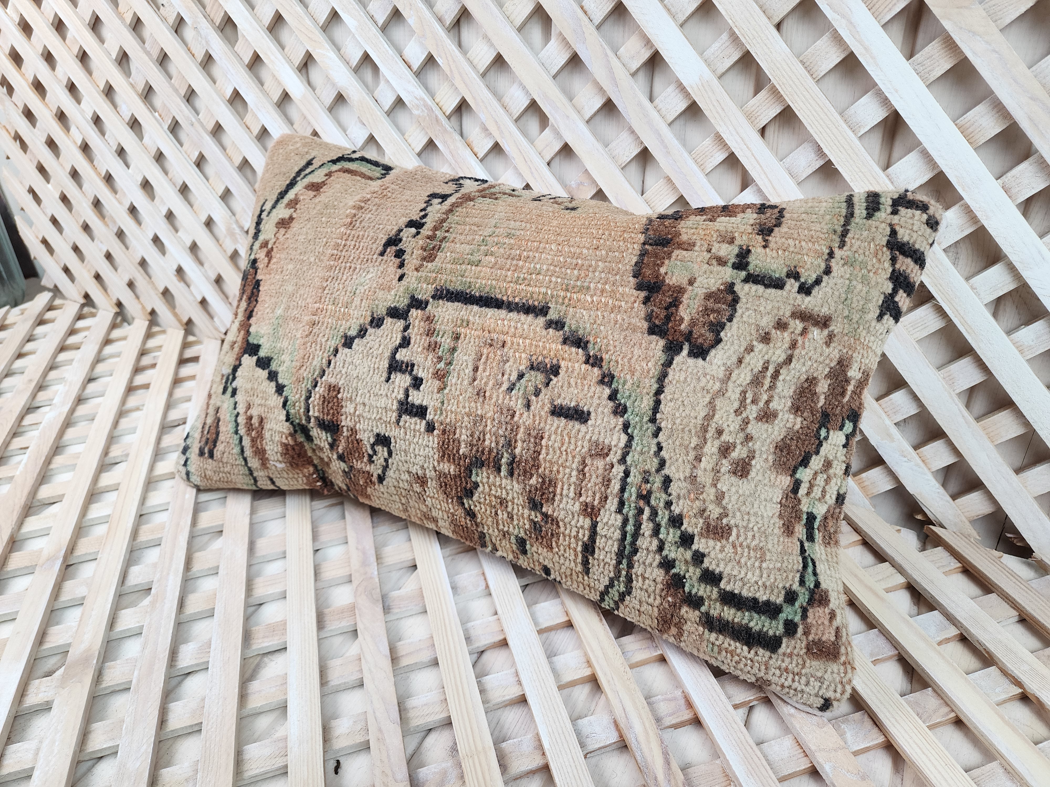 Vintage Carpet Pillow Cover 12x20 inch