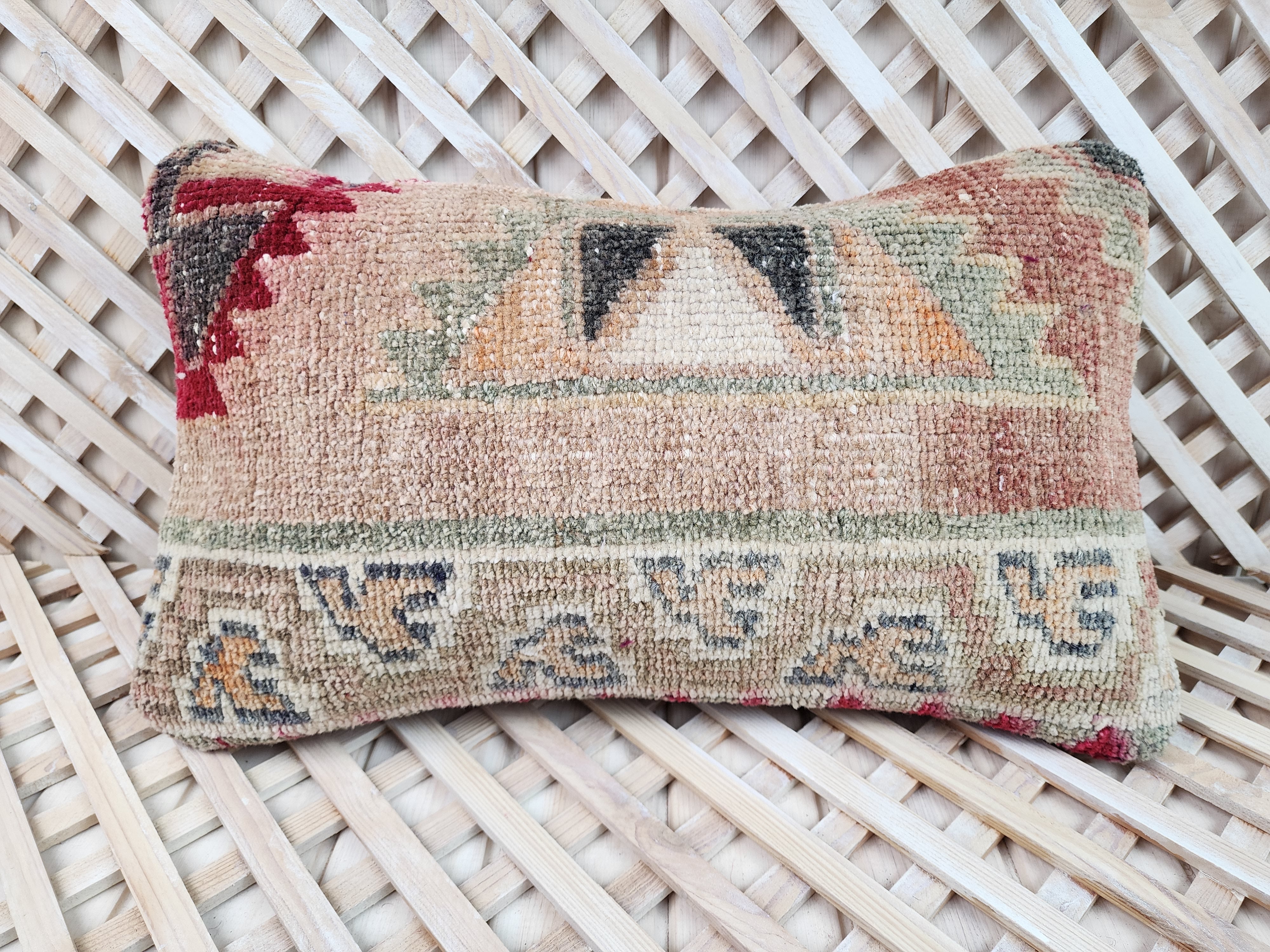 Vintage Carpet Pillow Cover 12x20 inch