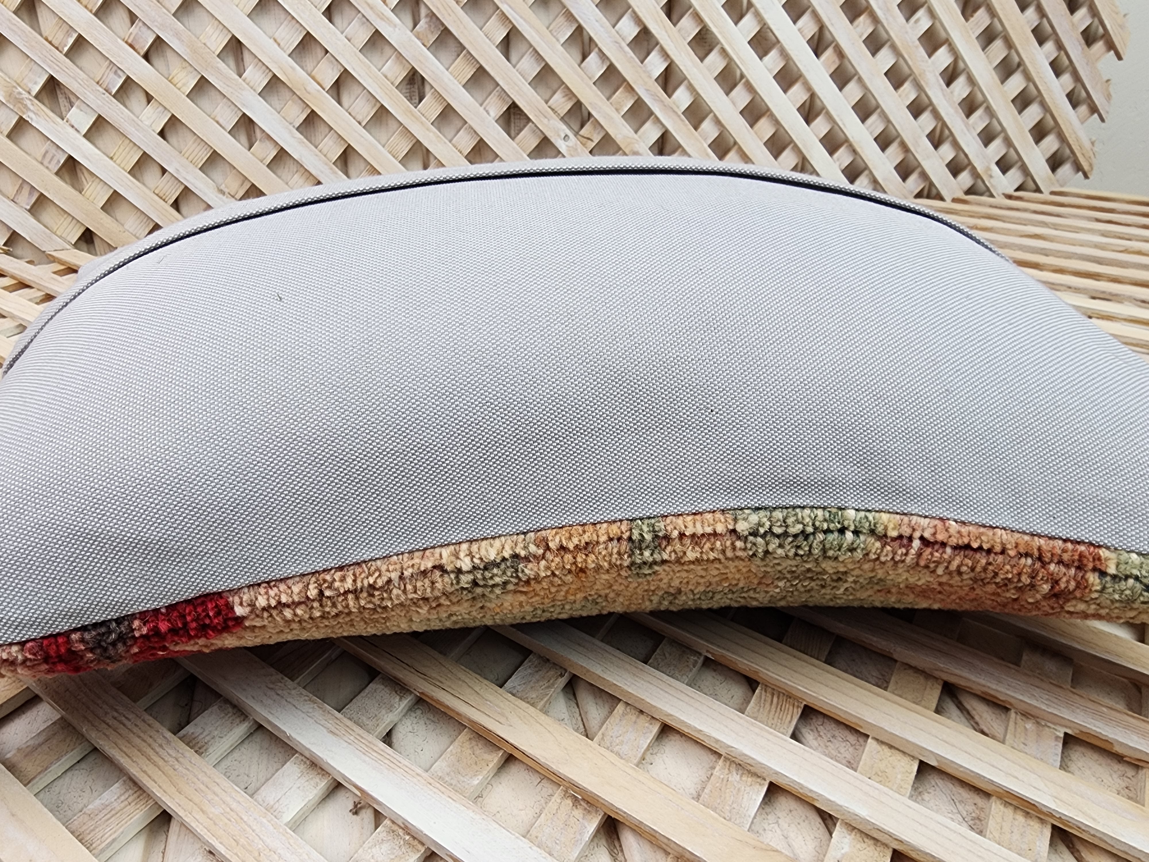vintage Anatolian Pillow Cover — edge weave