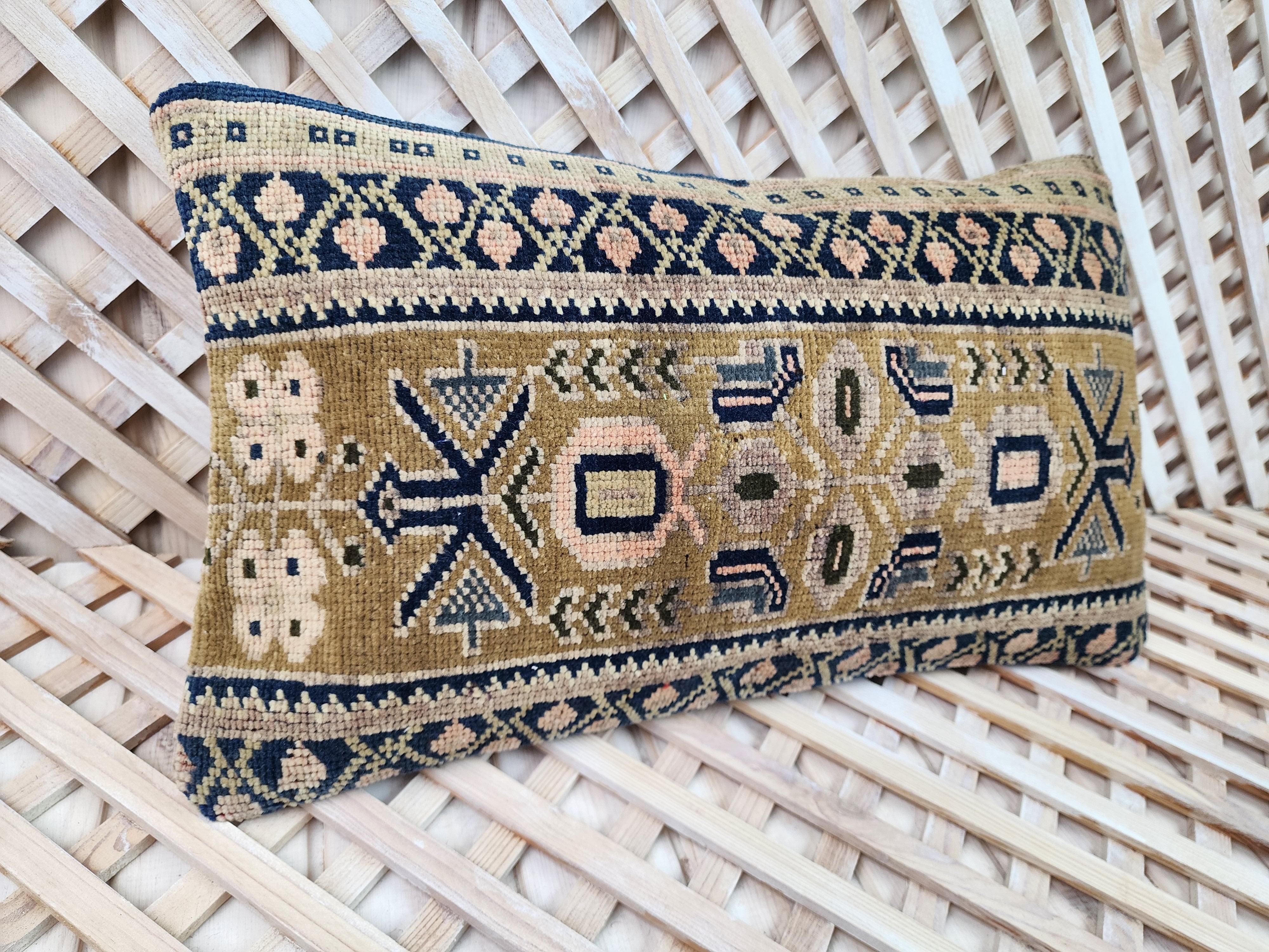 Vintage Carpet Pillow Cover 12x20 inch