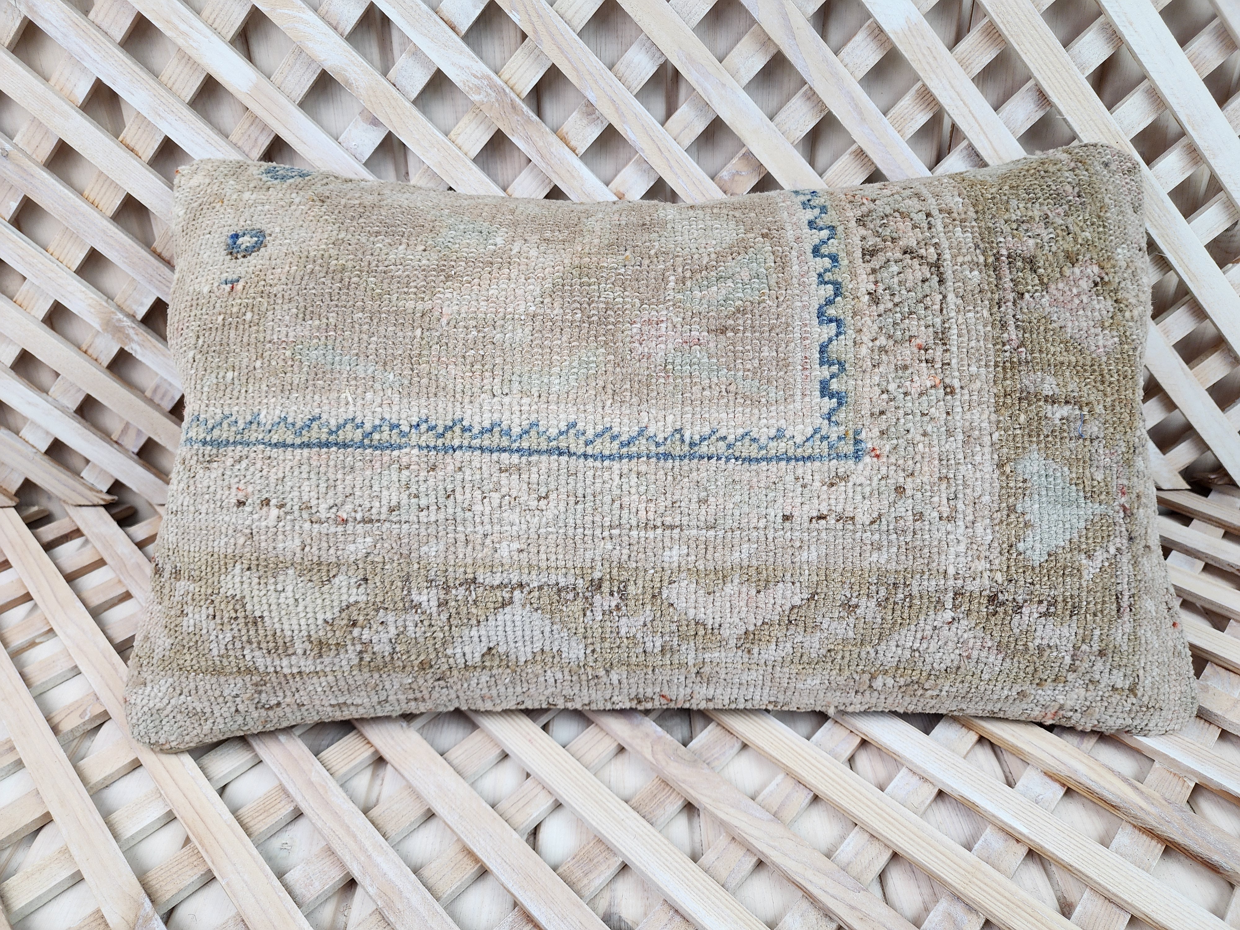 Vintage Carpet Pillow Cover 12x20 inch