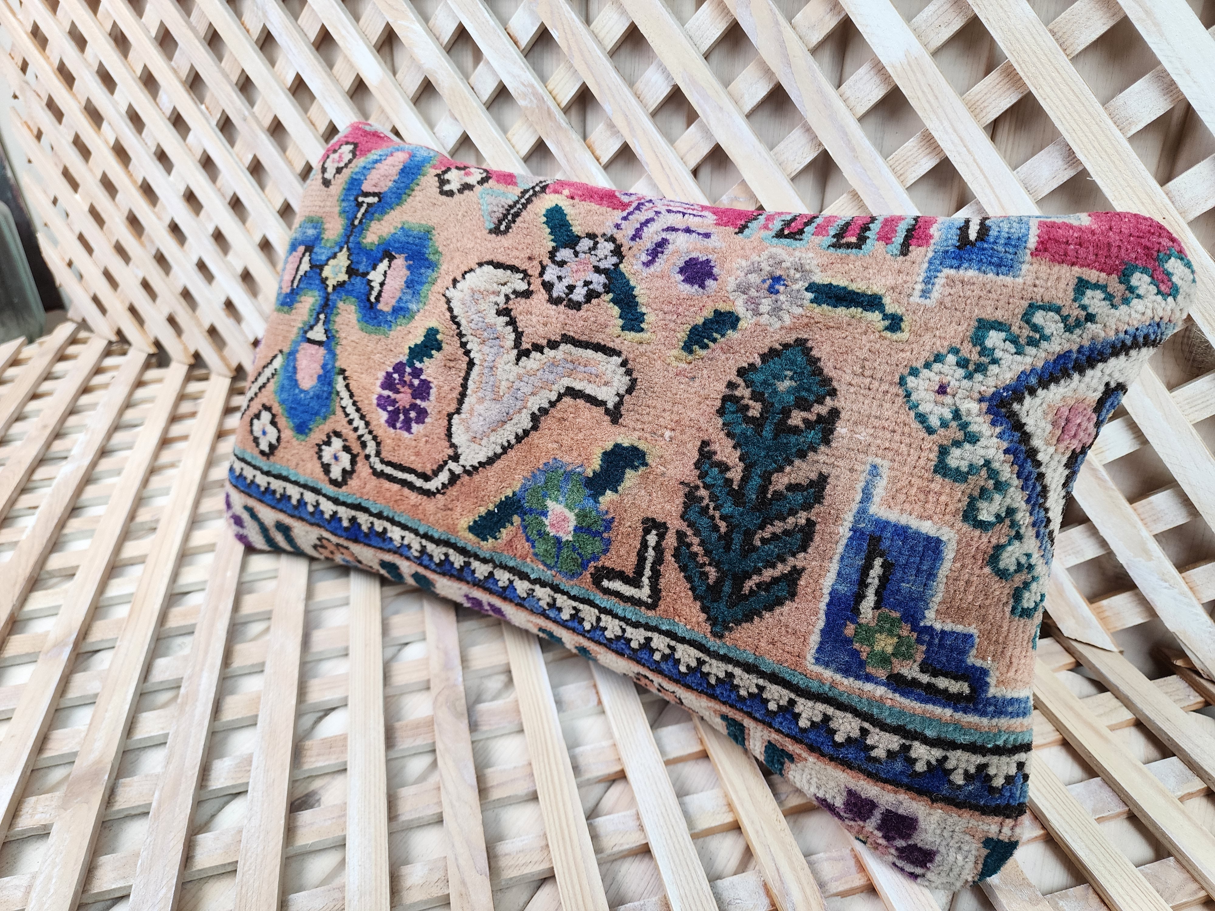 vintage Anatolian Pillow Cover — detail texture