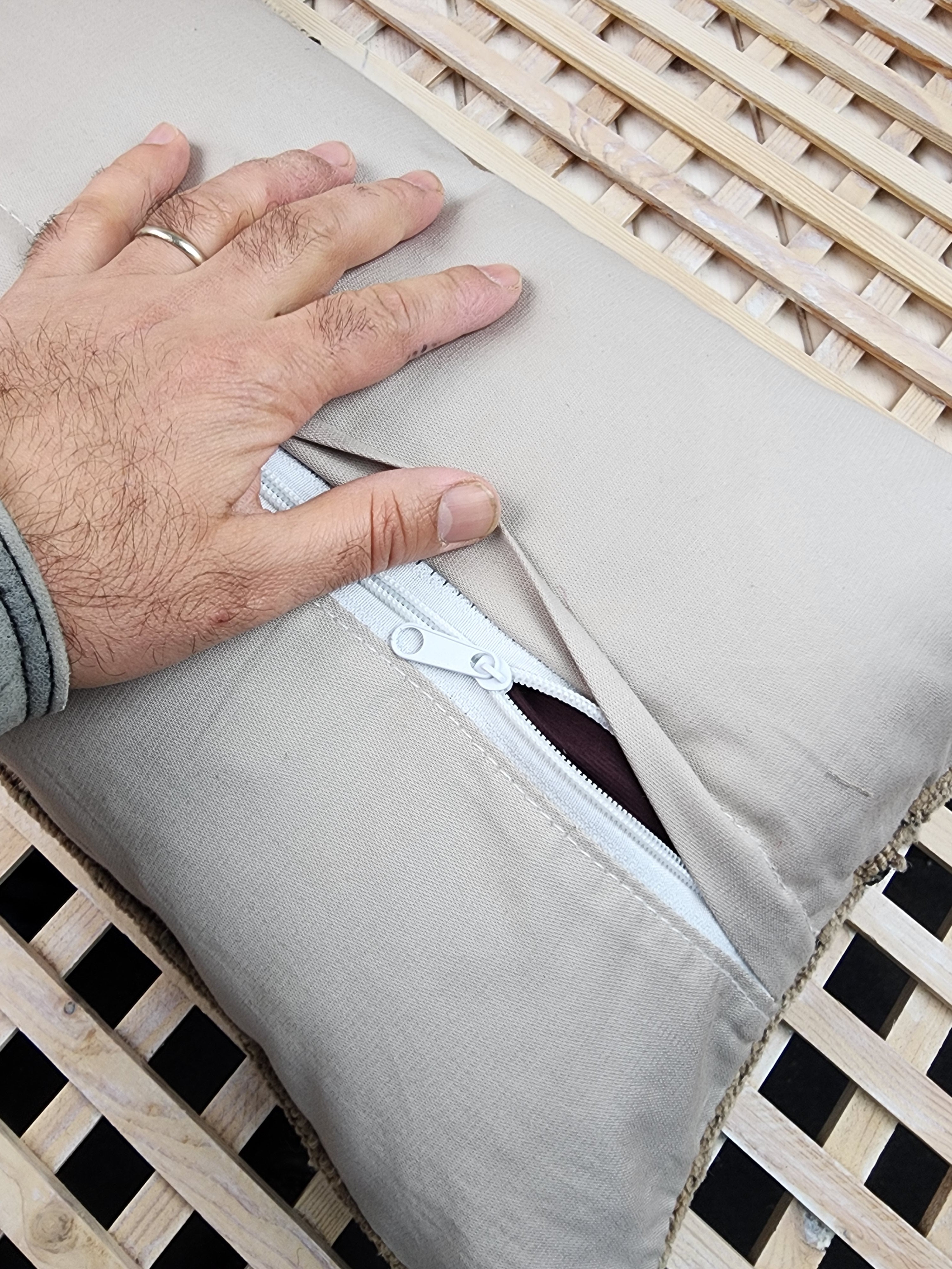 vintage Anatolian Pillow Cover — corner detail