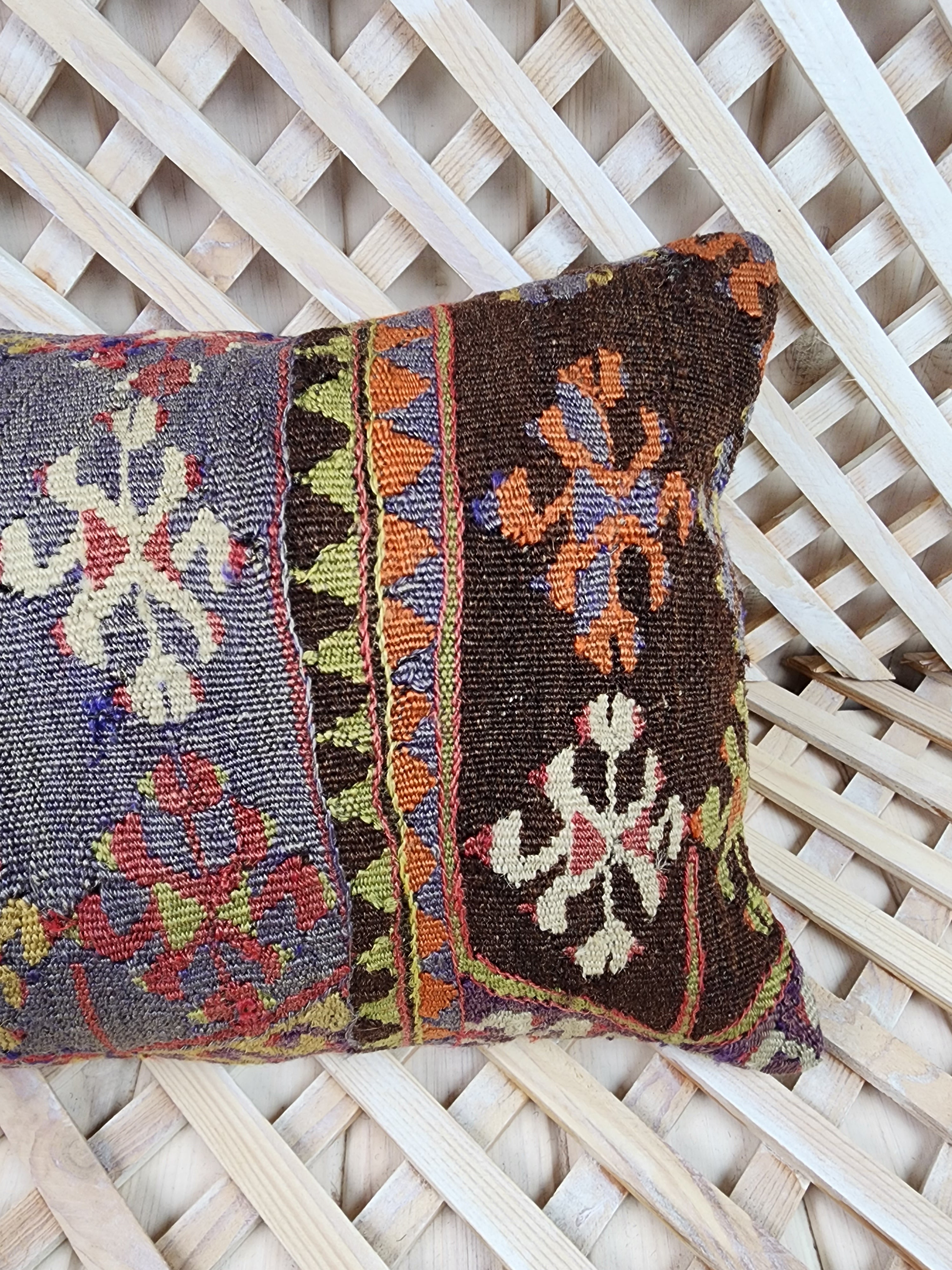 Lumbar Kilim Pillow Cover 12 x 20 in