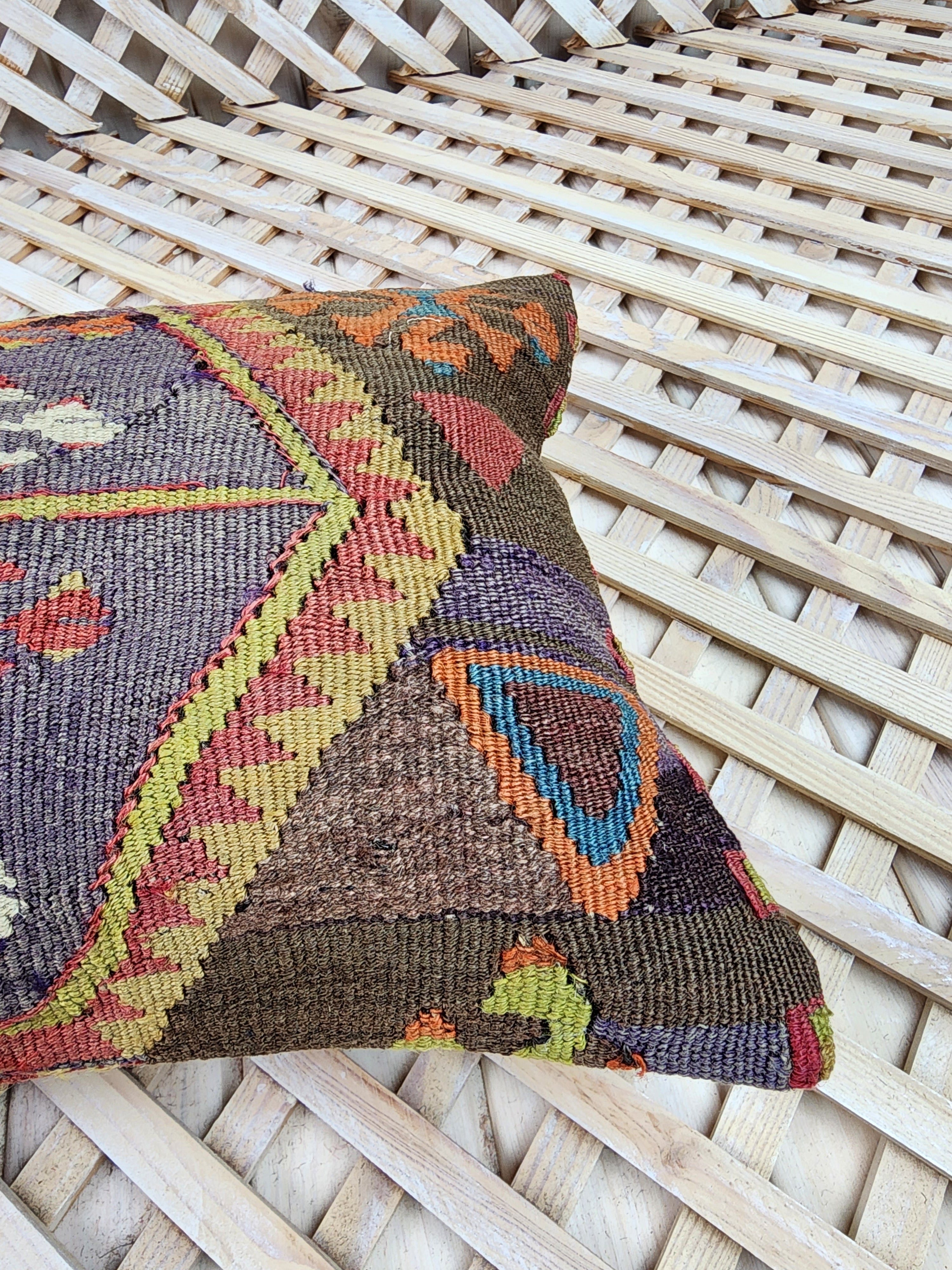 Lumbar Kilim Pillow Cover 12 x 20 in