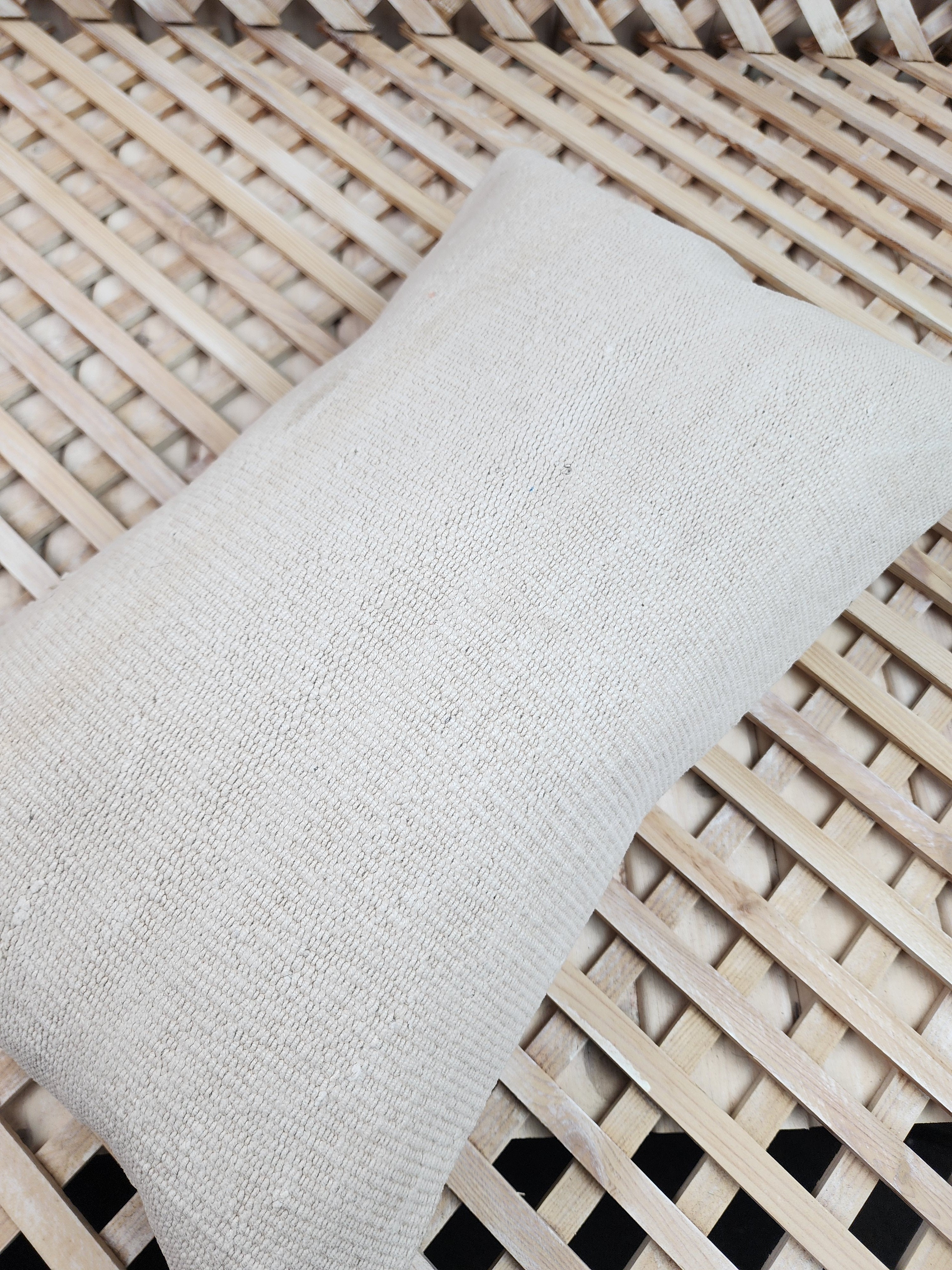 Lumbar Kilim Pillow Cover 12 x 20 in