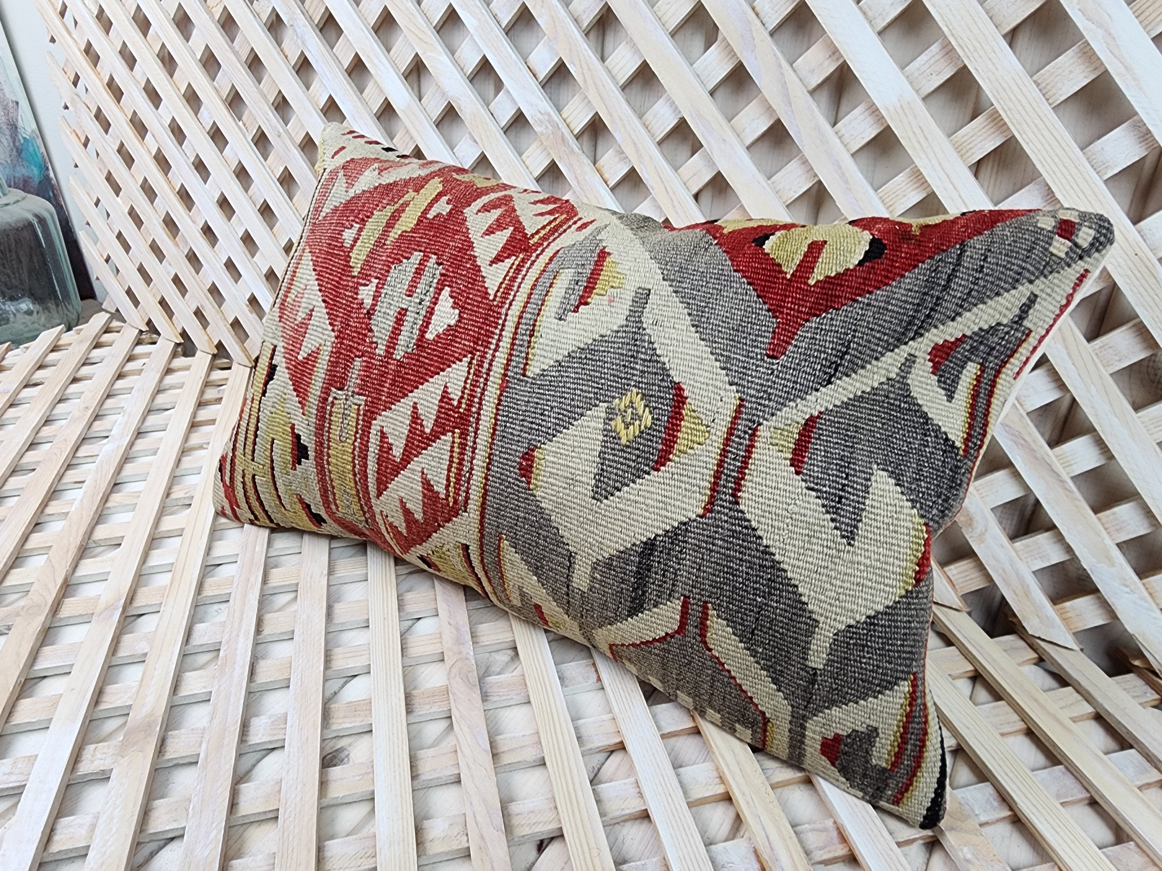 Lumbar Kilim Pillow Cover 12 x 20 in