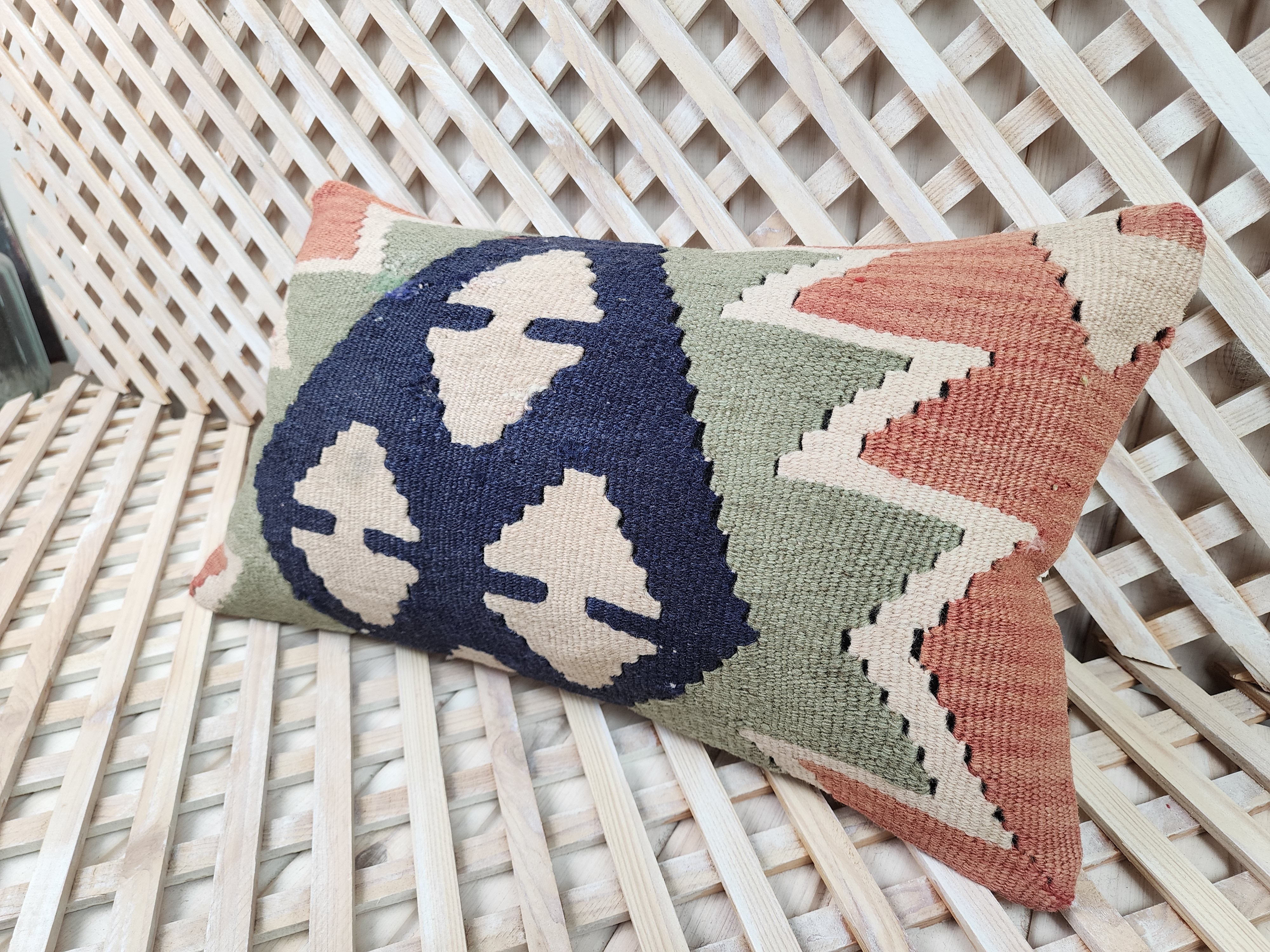 Lumbar Kilim Pillow Cover 12 x 20 in