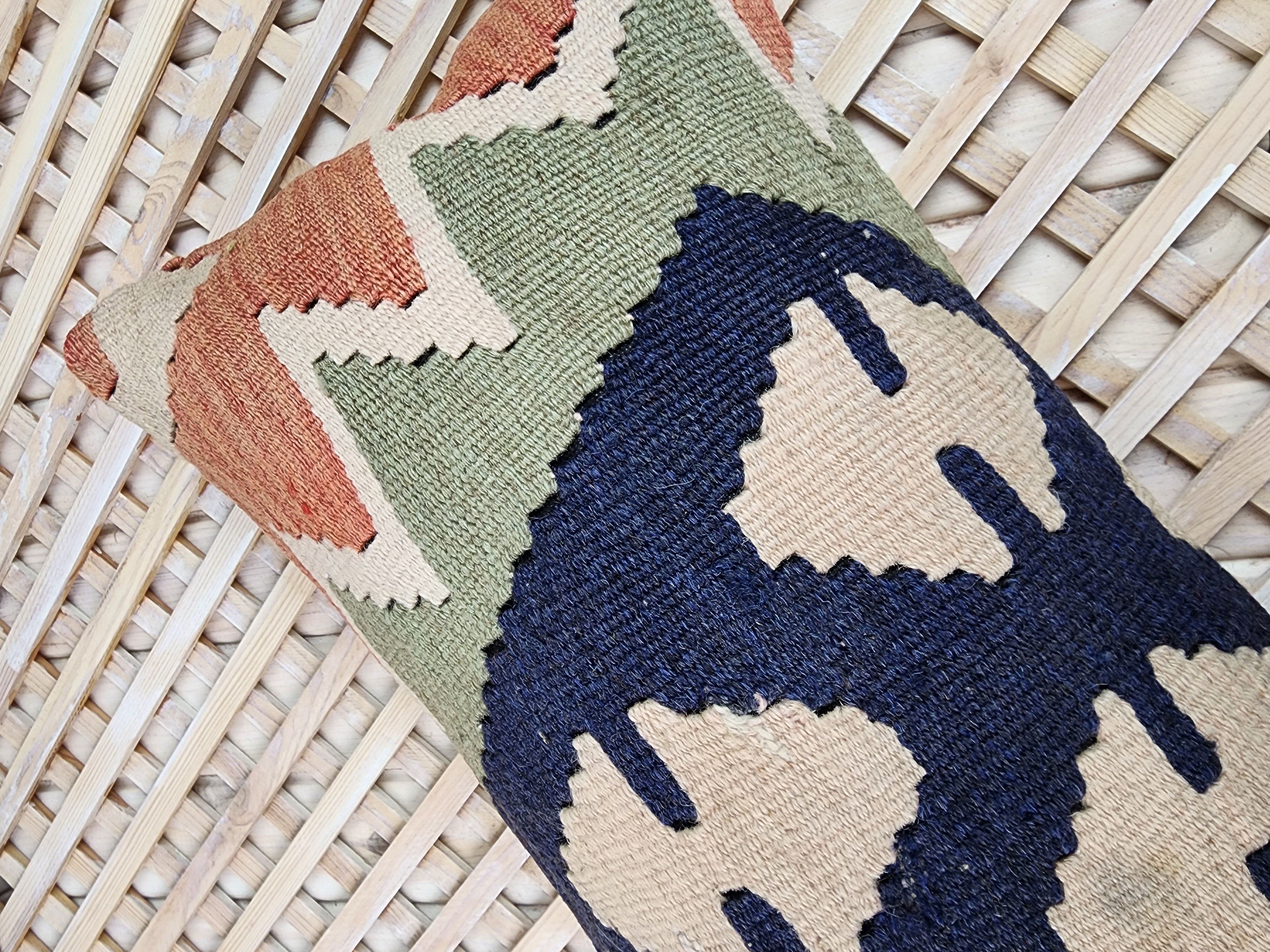 Lumbar Kilim Pillow Cover 12 x 20 in