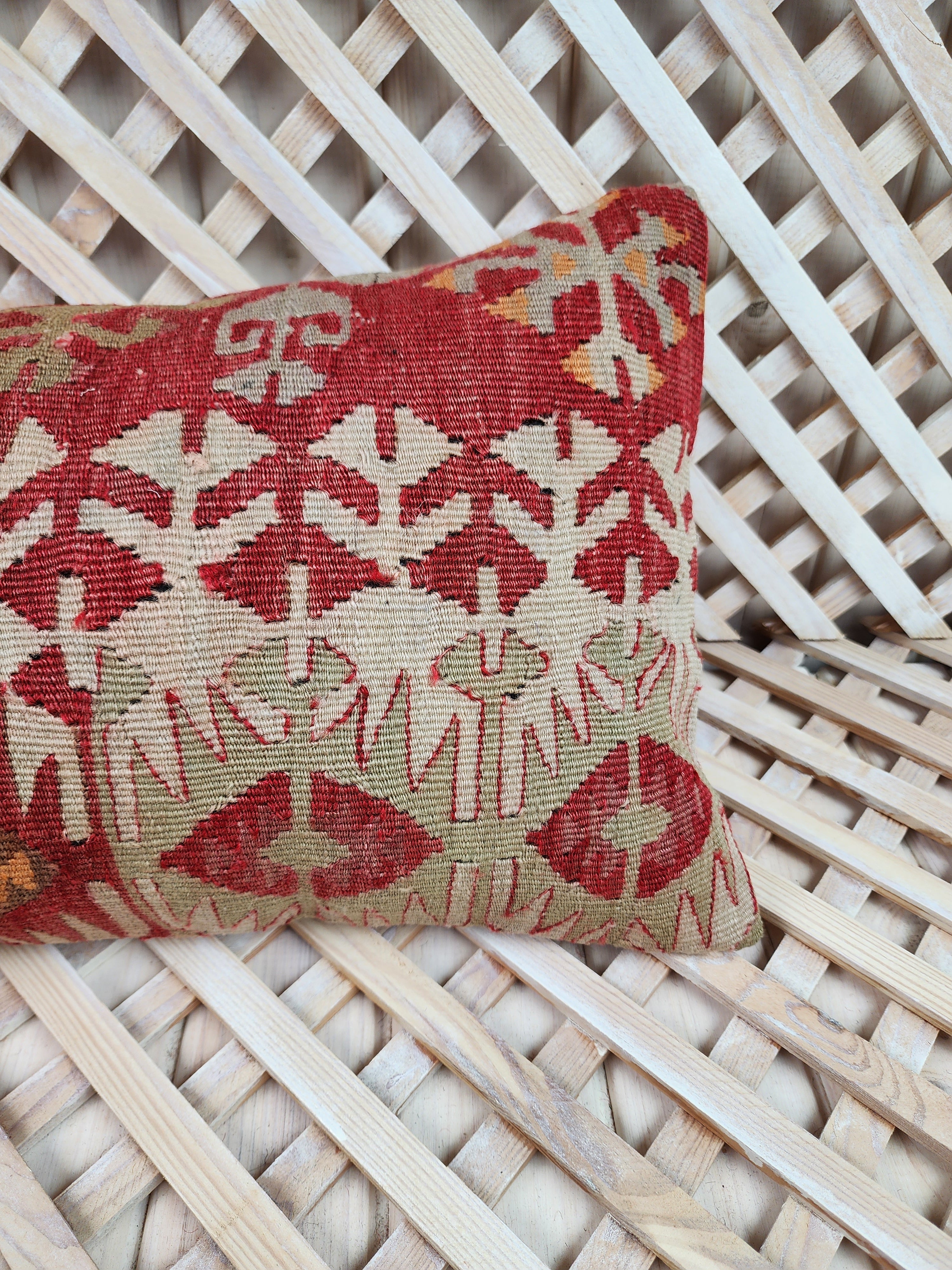vintage Kilim Pillow Cover — pattern close-up