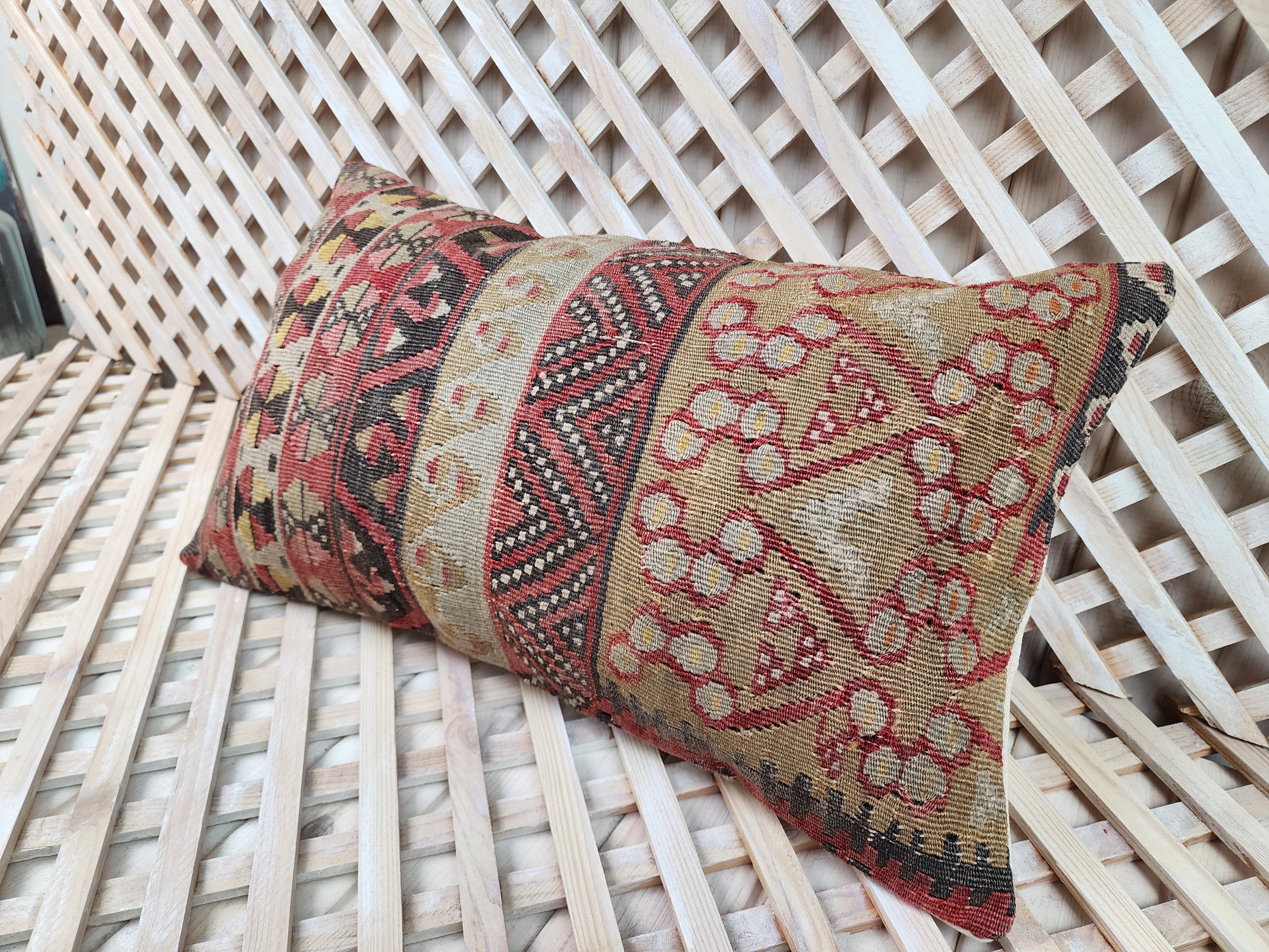 Lumbar Kilim Pillow Cover 12 x 20 in