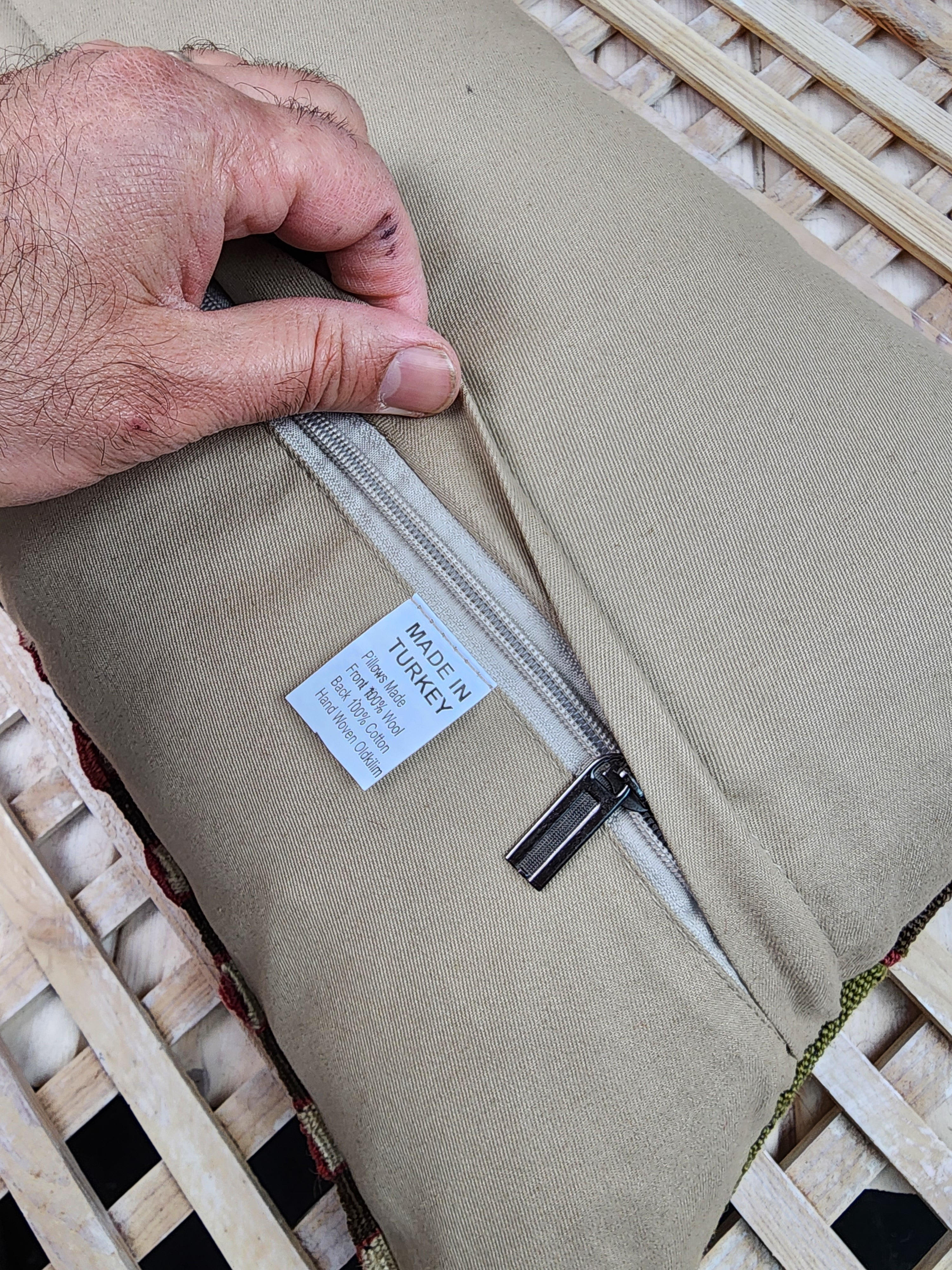 vintage Kilim Pillow Cover — corner detail