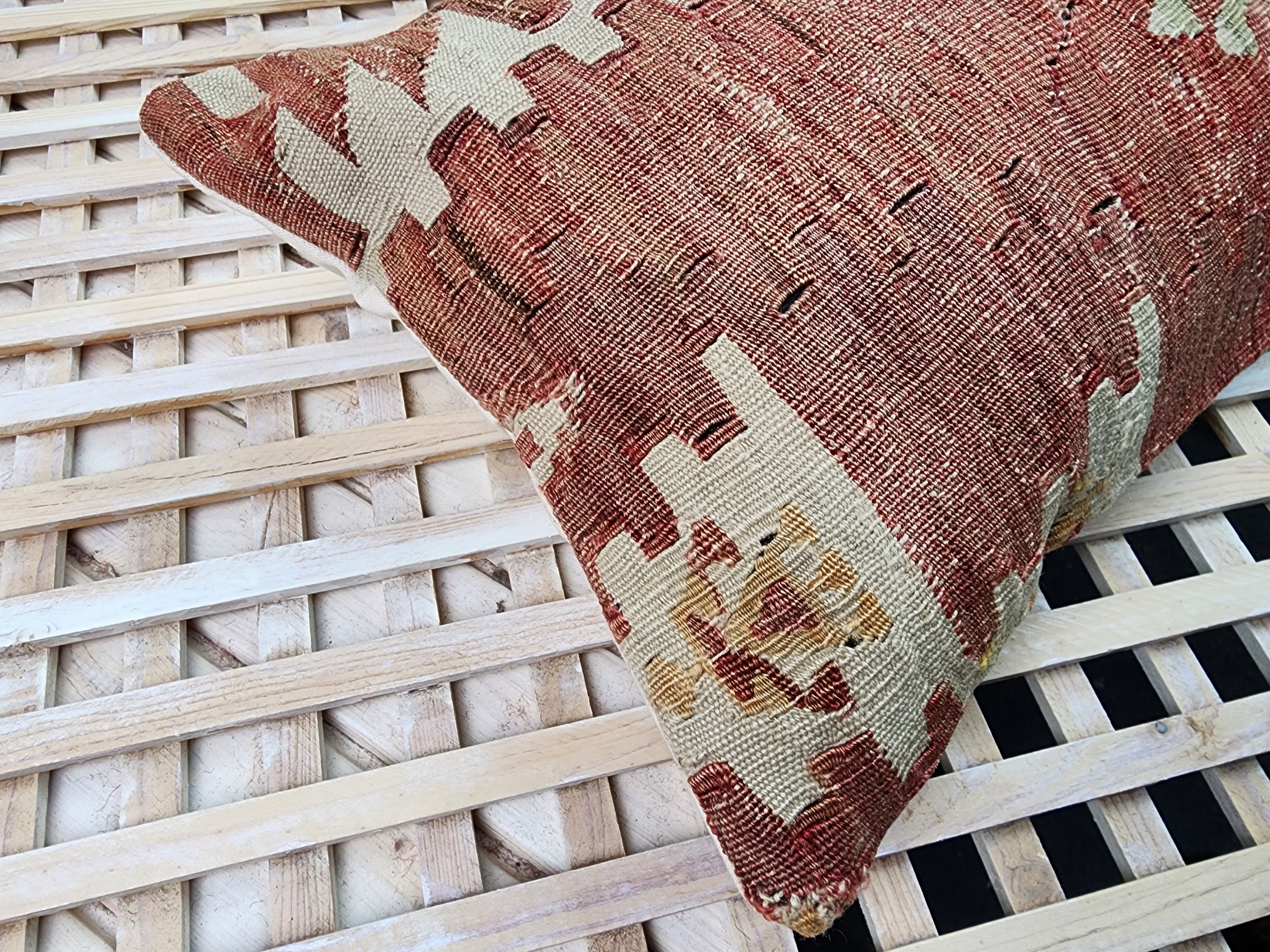 Lumbar Kilim Pillow Cover 12 x 20 in