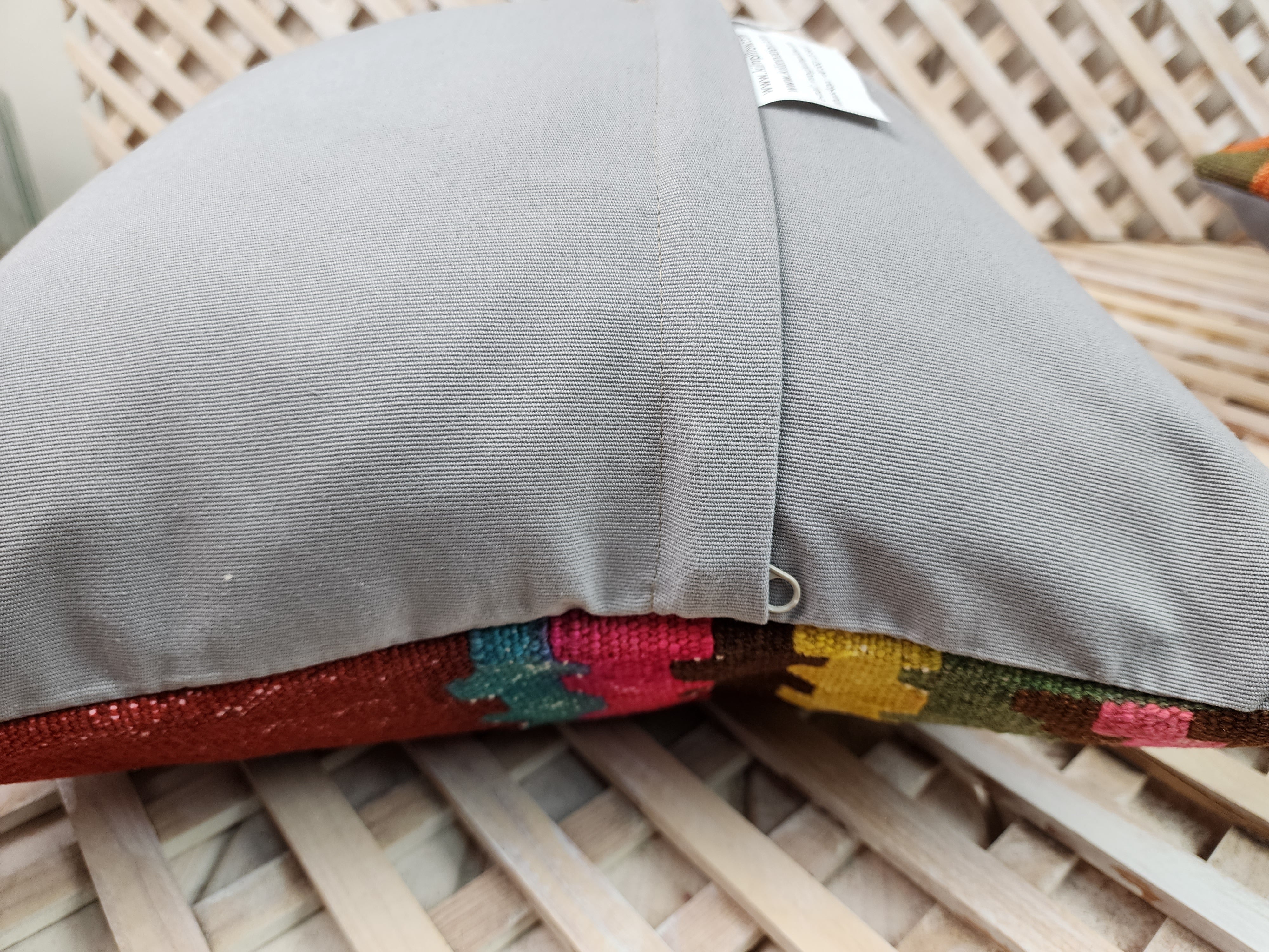 vintage Kilim Pillow Cover — border pattern