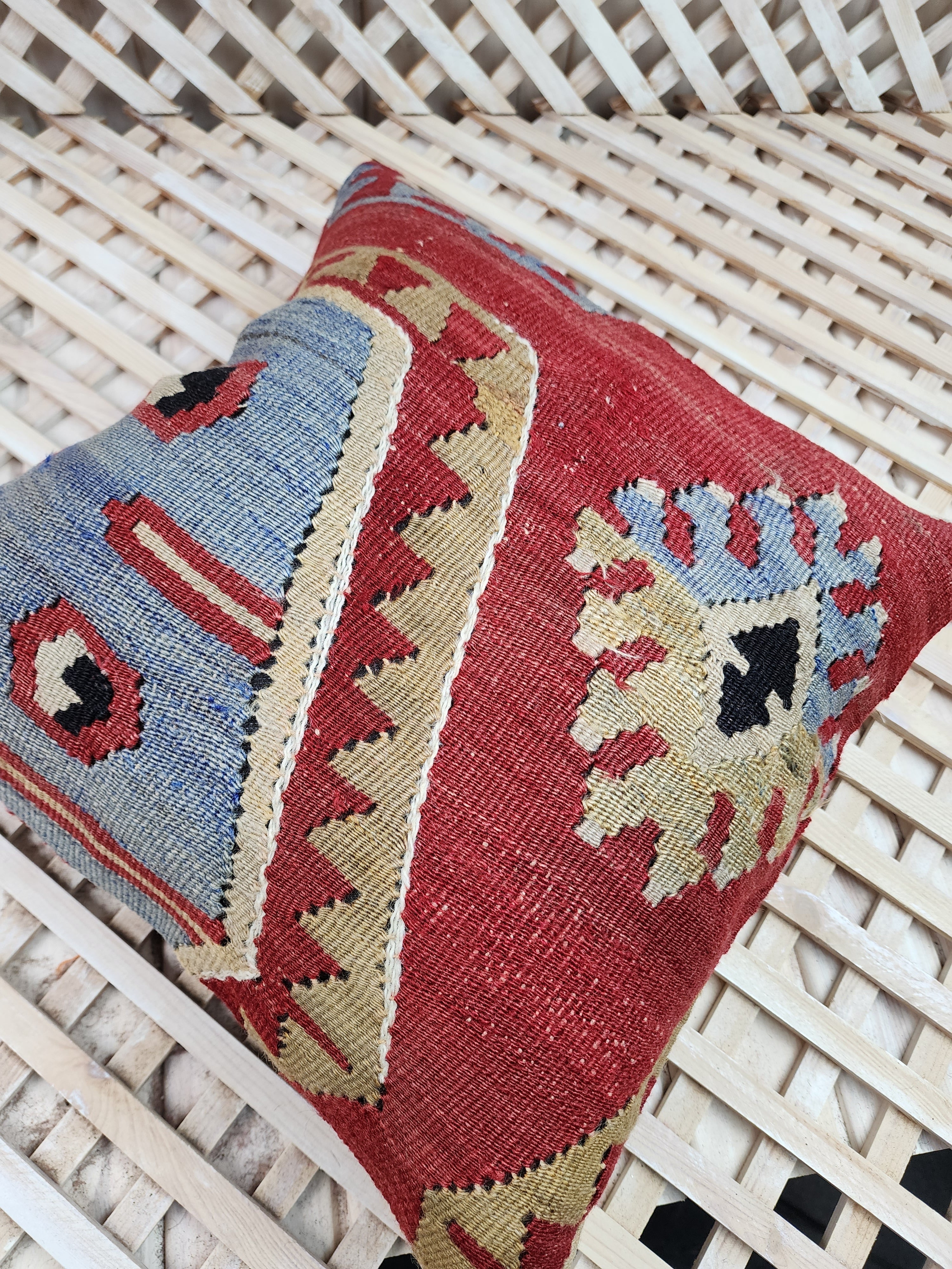 vintage Kilim Pillow Cover — pattern close-up