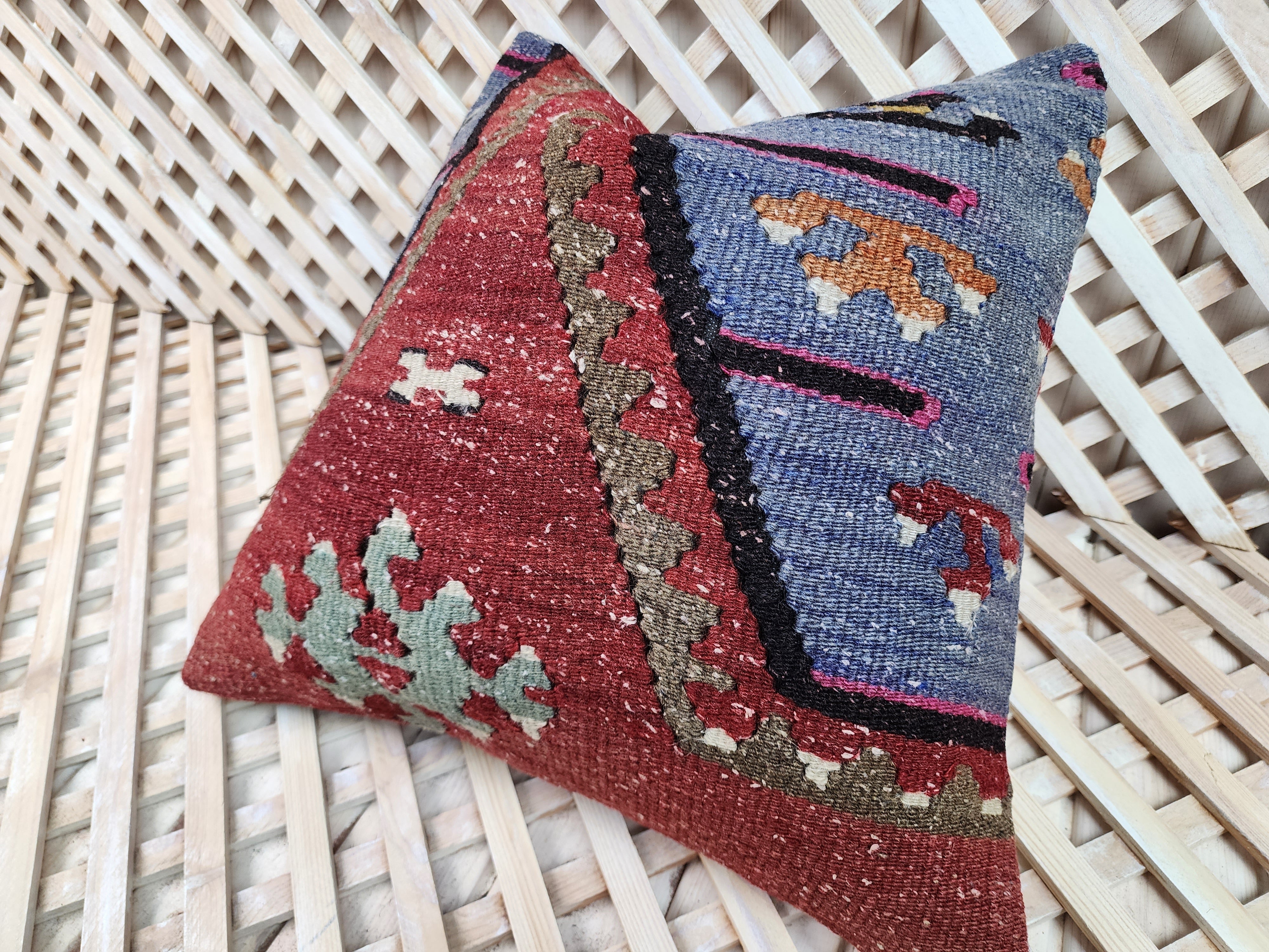 vintage Kilim Pillow Cover — detail texture