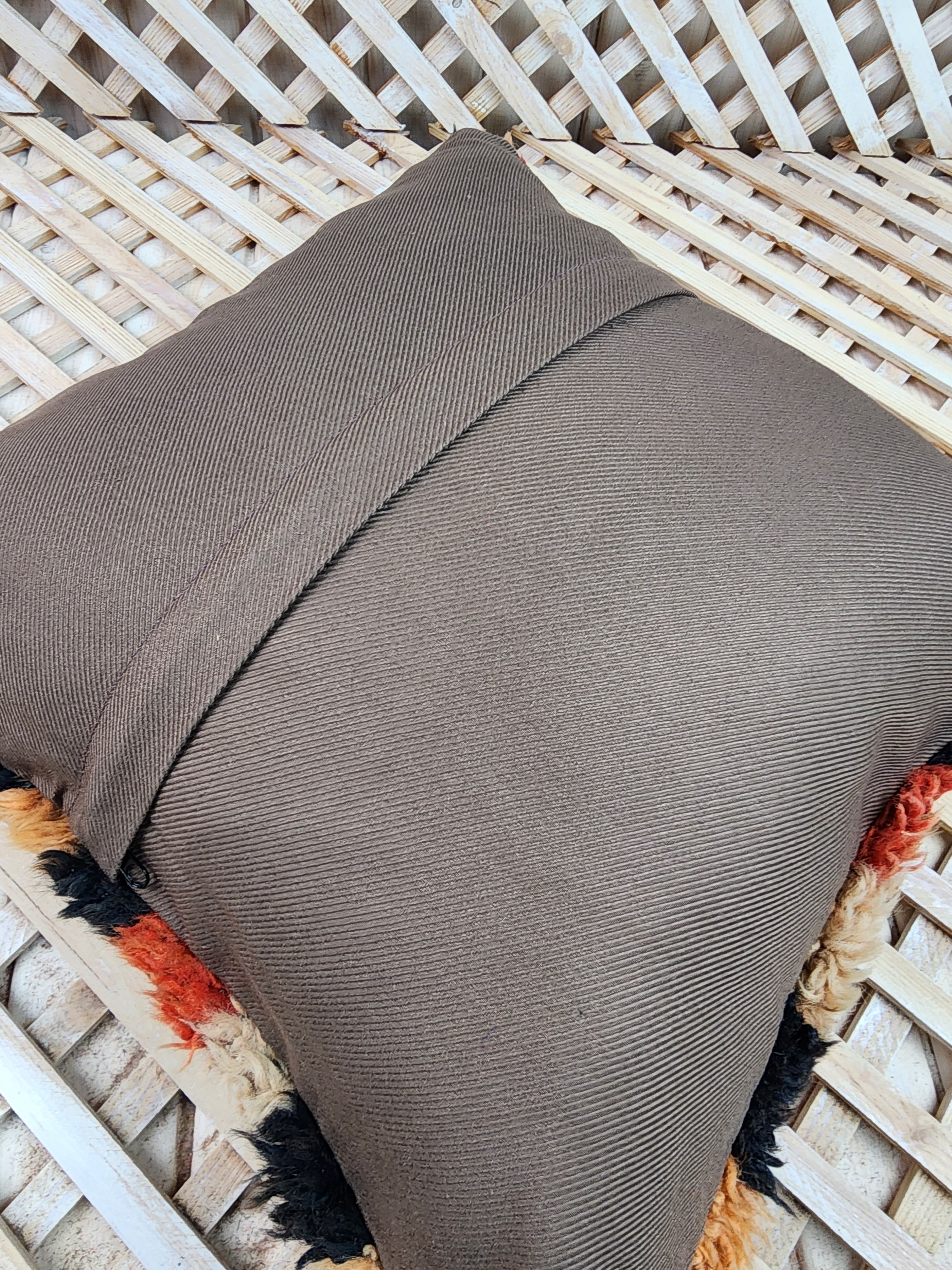 vintage Persian Pillow Cover — corner detail