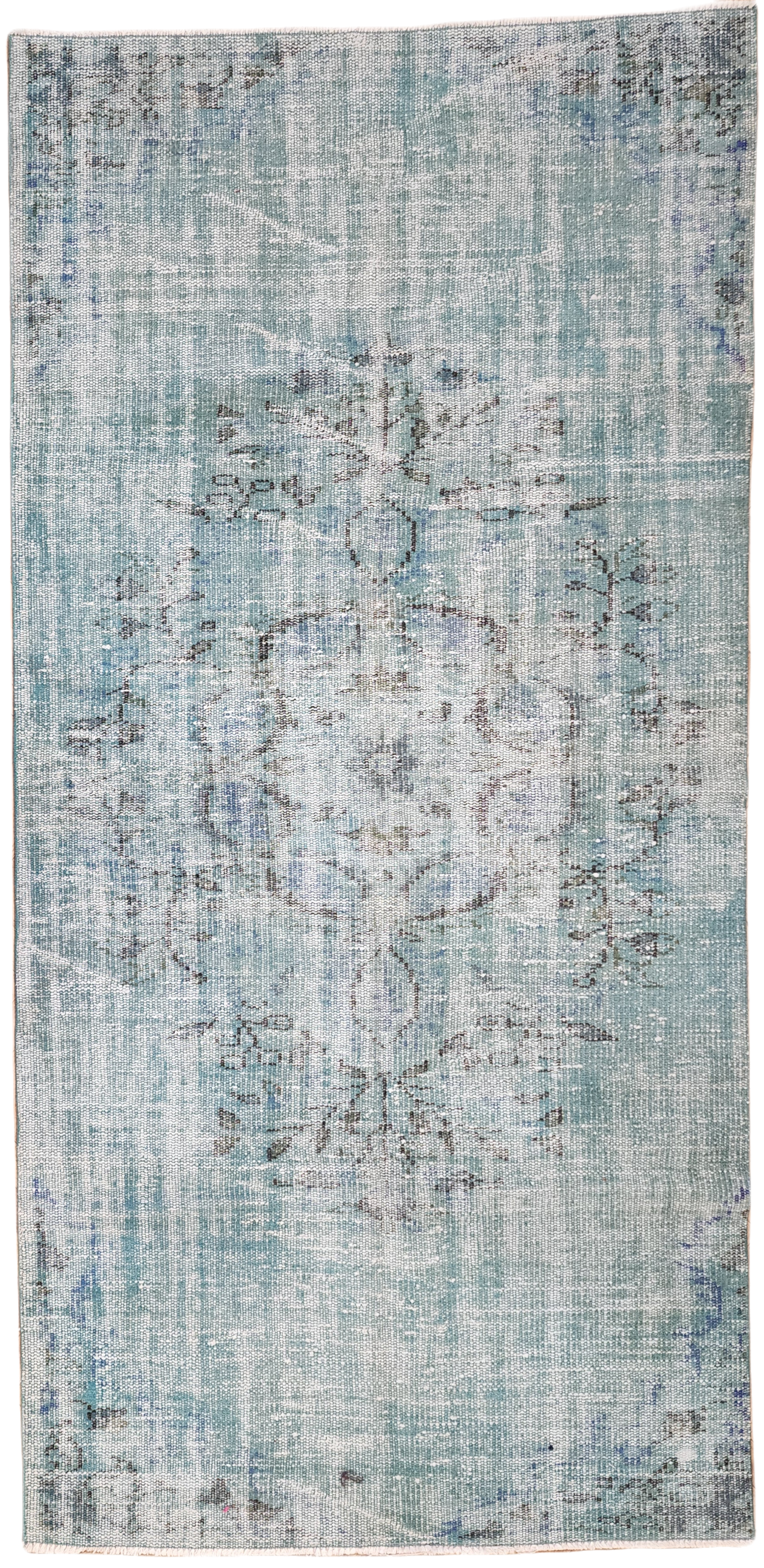 Tapis vintage surteint, tapis recyclé bleu turquoise pâle, tapis en laine fait main au design oriental bohème, tapis persan vieilli, 7'6"x3'9"