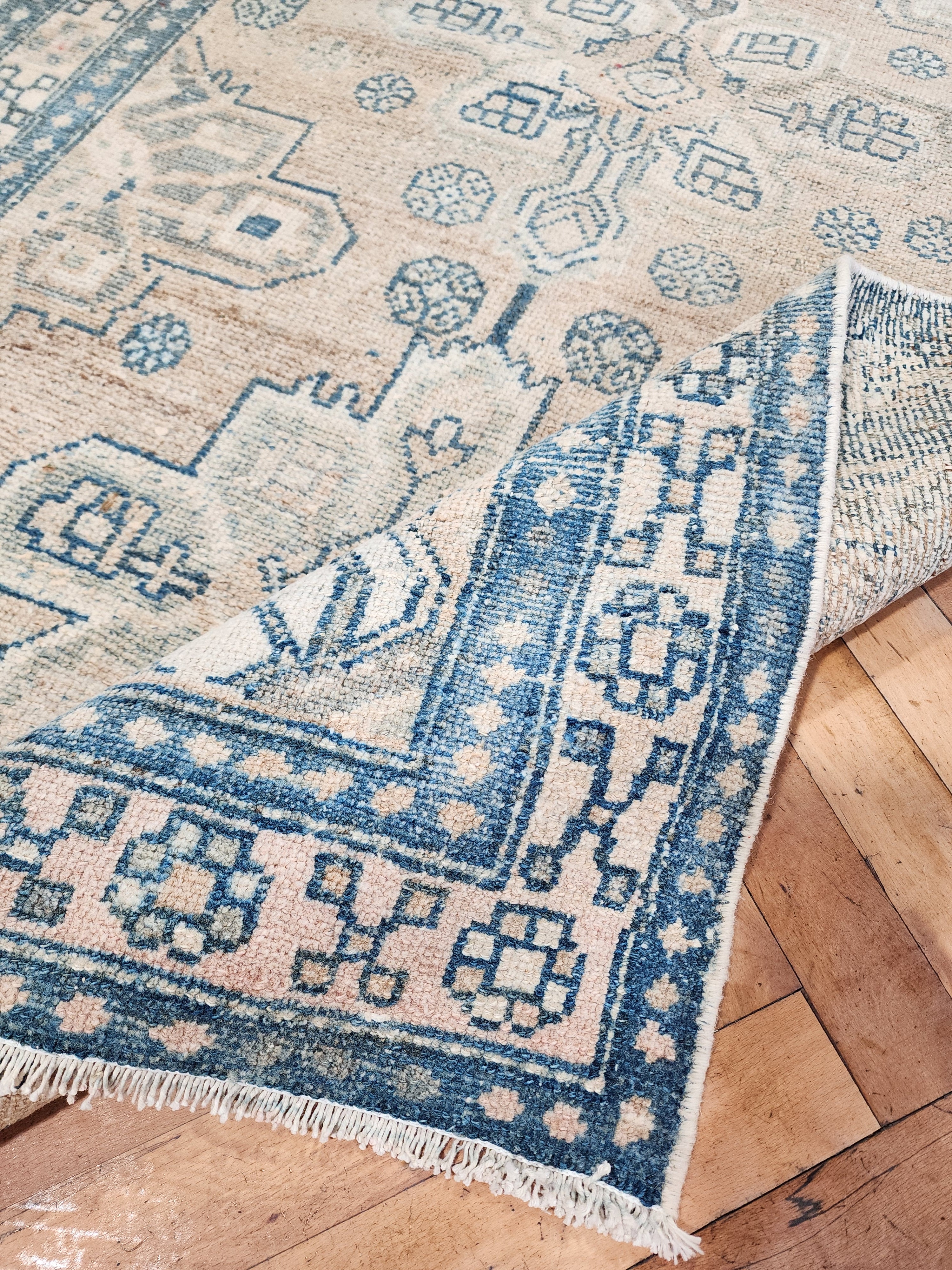 Persian Vintage Rug 5 x 3 ft Beige and Blue Natural Wool Vintage Turkish Rug for Boho Retro Living or Dining Room Decor, Persian Rug, Carpet