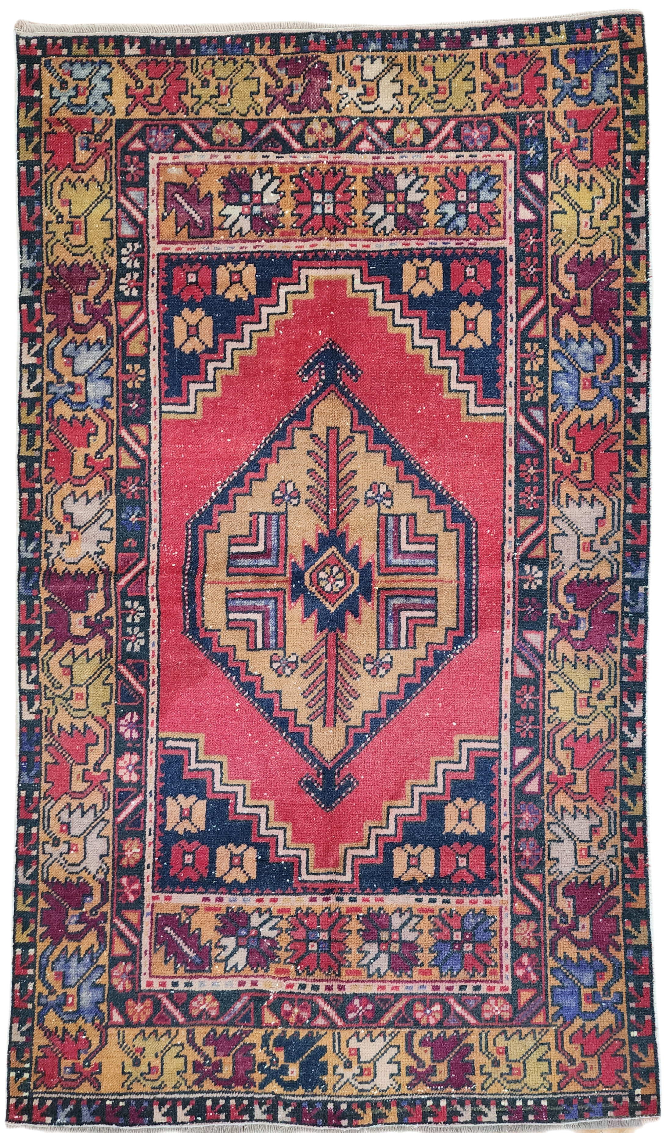 Vintage Anatolian Turkish Rug, Tribal Nomadic Handmade Rug, Boho Rustic Decor Faded Distressed Rug, Natural Wool Persian Area Rug 5'8"x3'6"