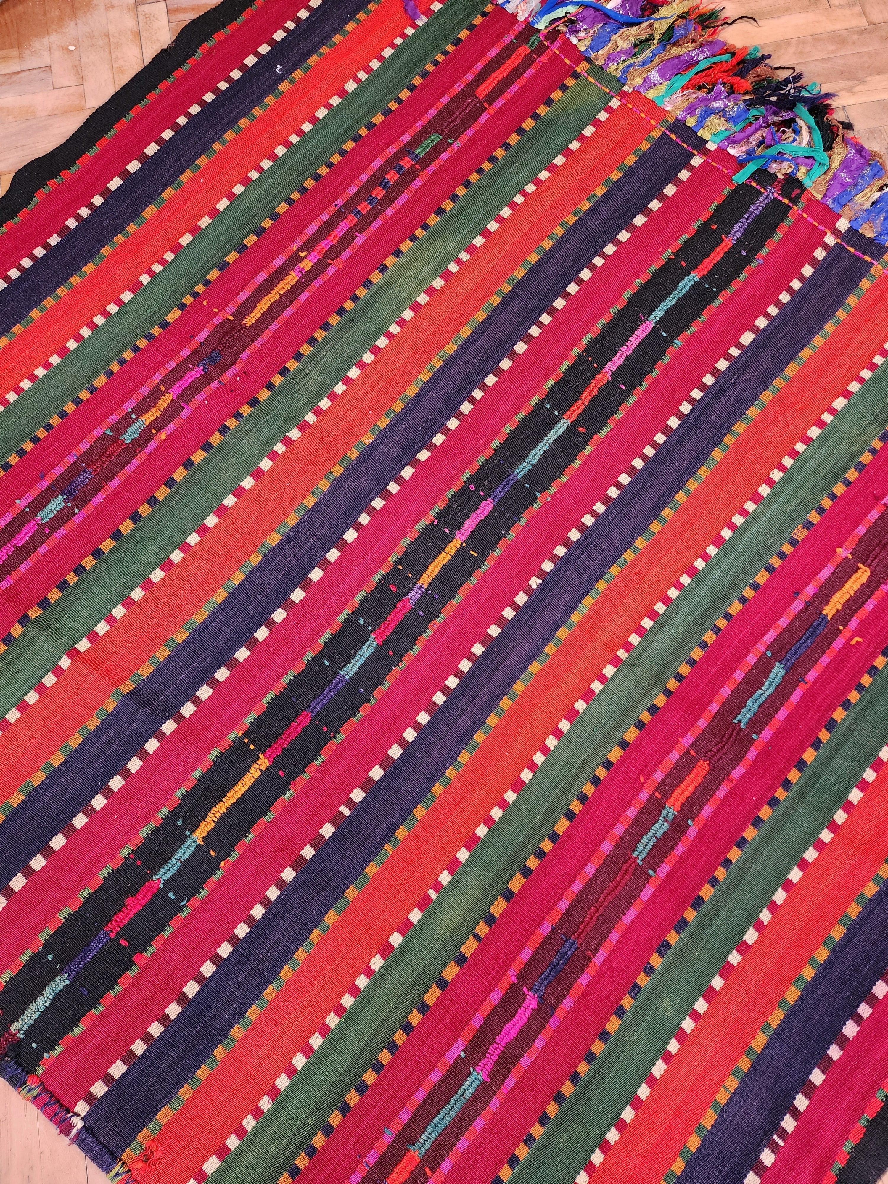 antique Kilim Wool Area Rug — corner detail