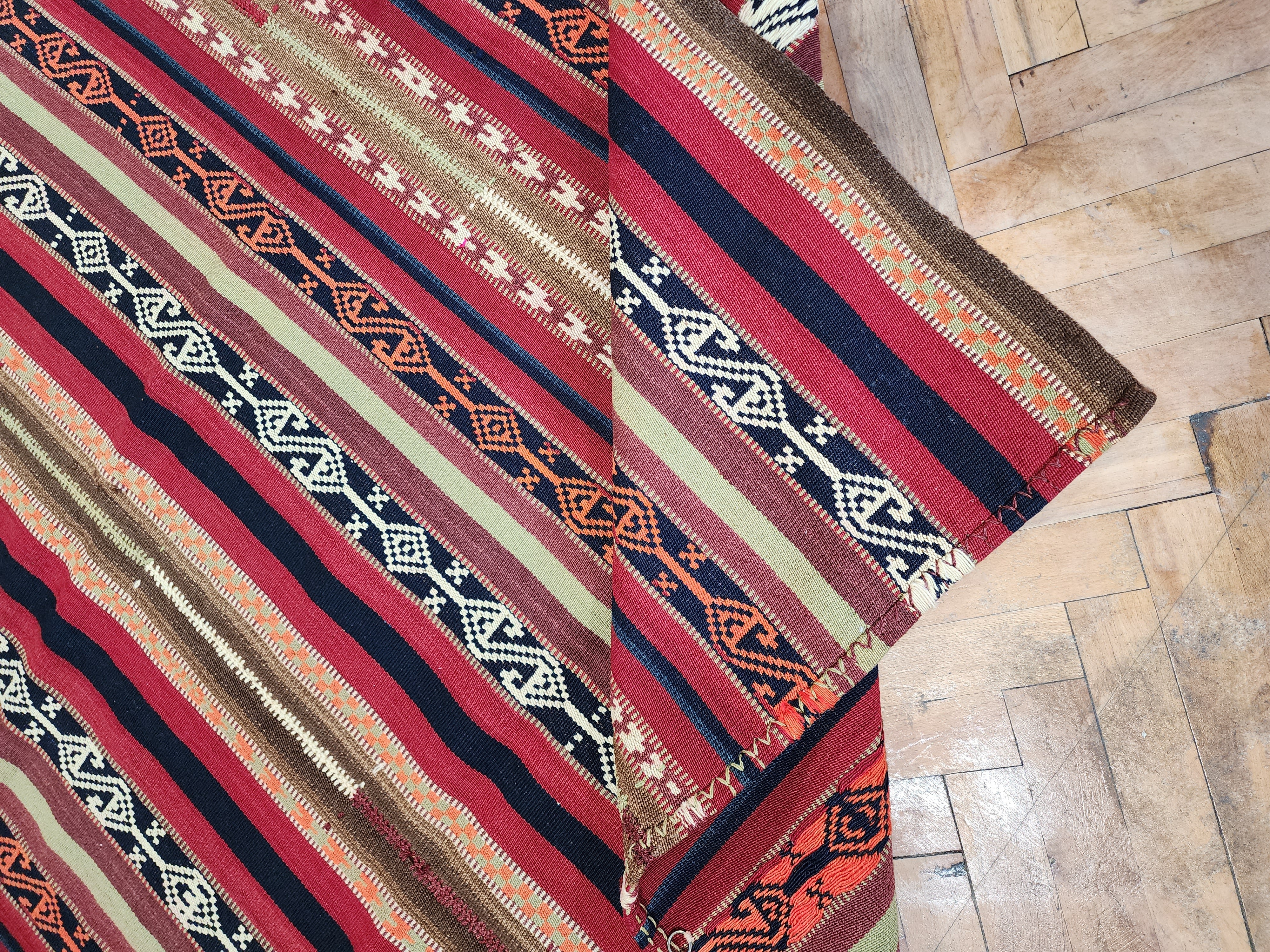 antique Kilim Wool Area Rug — colour close-up