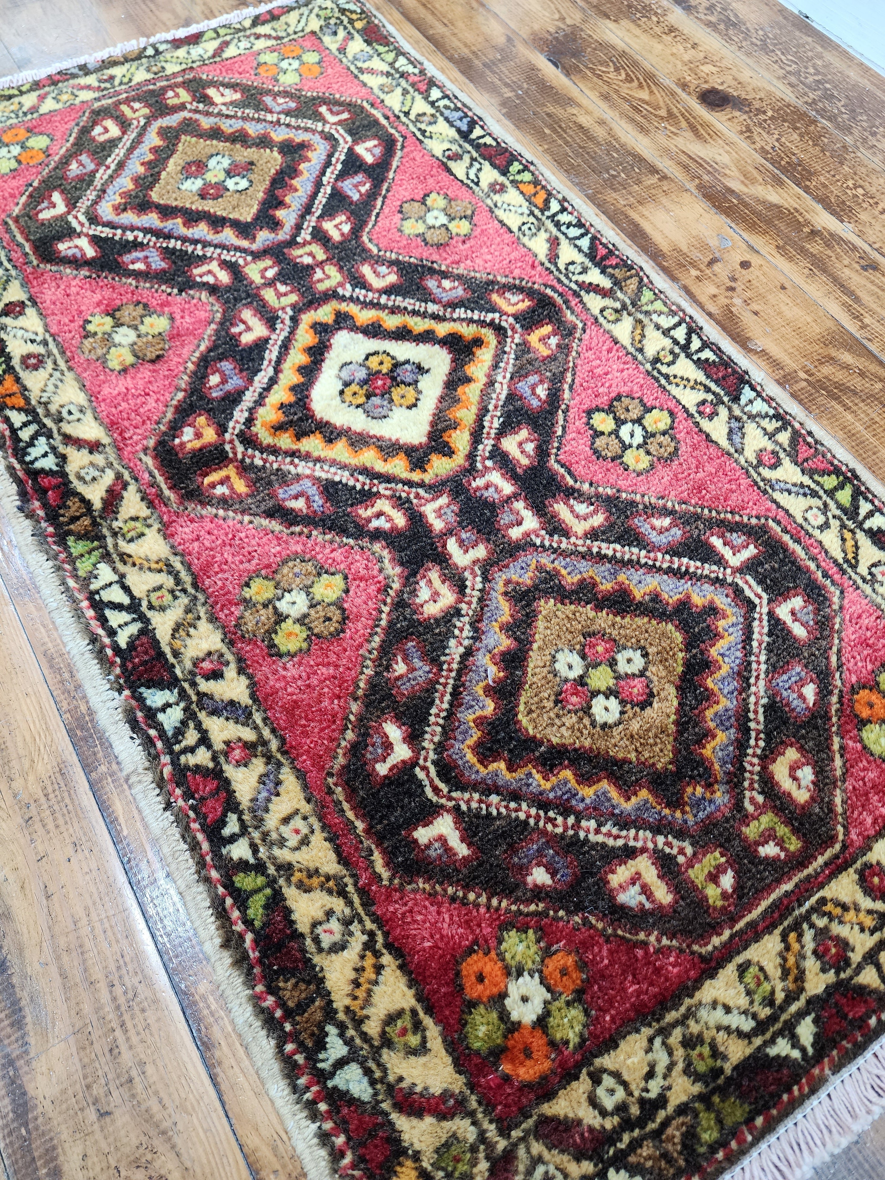 vintage Sivas Small Rug — corner detail