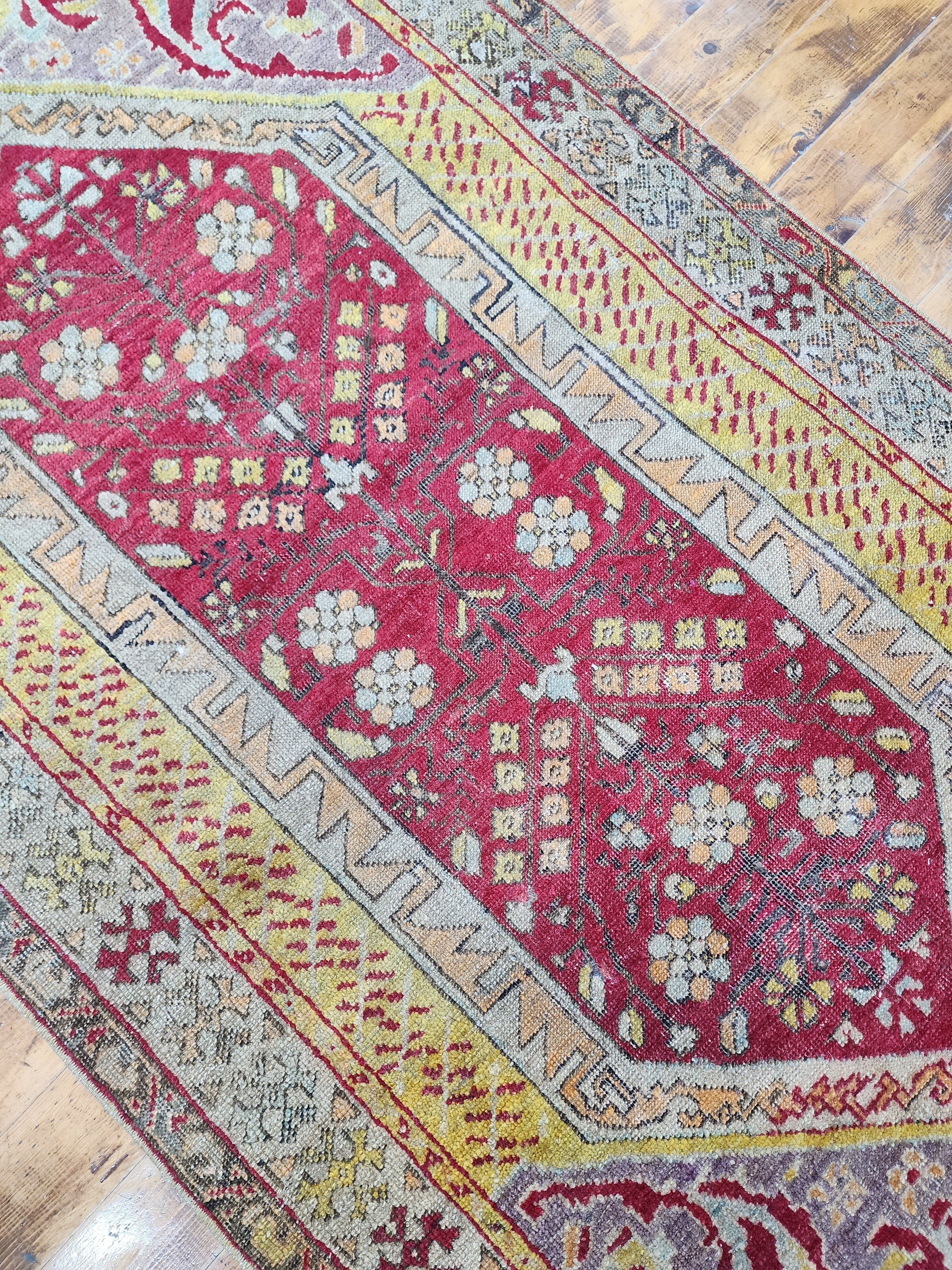 antique Sivas Small Rug — in setting