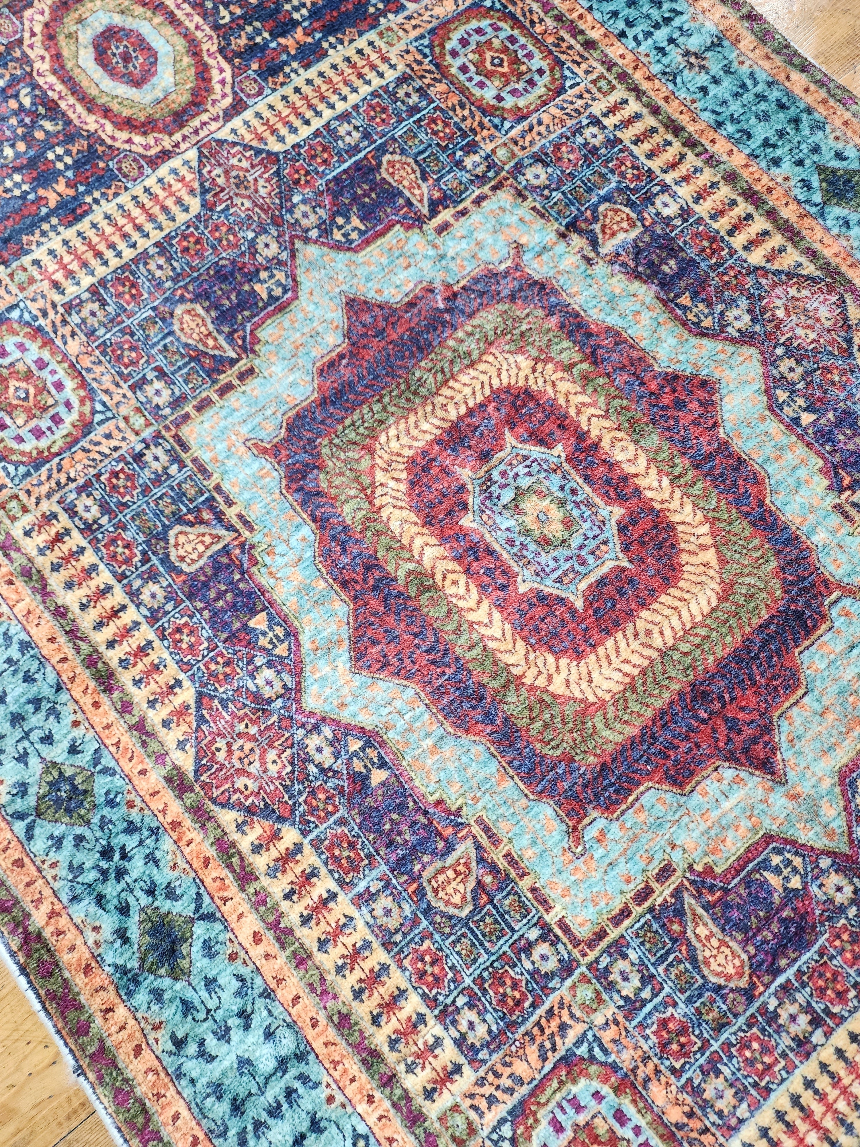 vintage Persian Silk Small Rug — pattern close-up