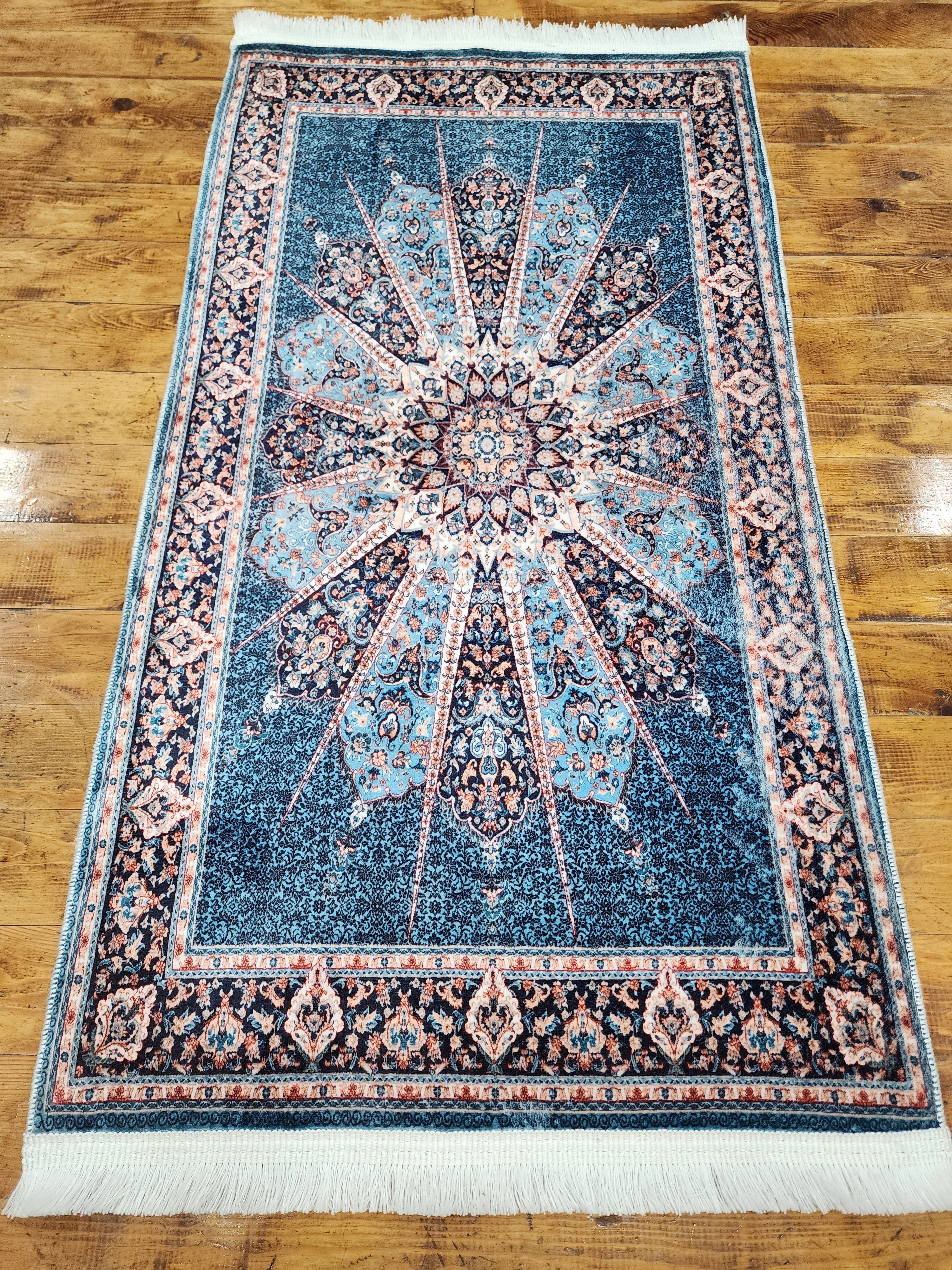 TURKISH BAMBOO SILK RUG, PERSIAN STYLE ORIENTAL VISCOSE SILK FLOOR RUG FOR HALL ENTRY LIVING ROOM OR BEDROOM 2 FT X 3 FT