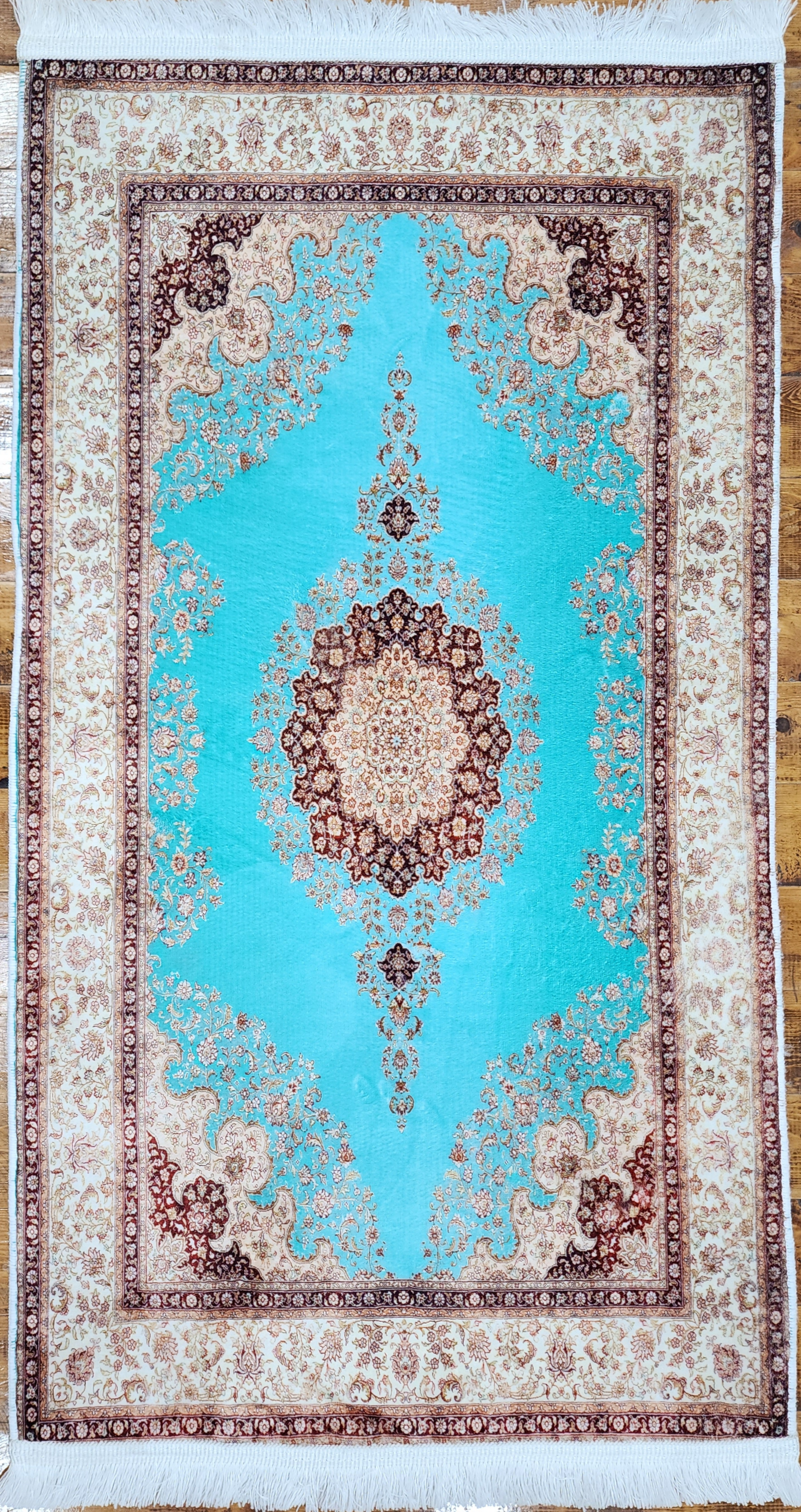 TURKISH BAMBOO SILK RUG, PERSIAN STYLE ORIENTAL VISCOSE SILK FLOOR RUG FOR HALL ENTRY LIVING ROOM OR BEDROOM 2 FT X 3 FT