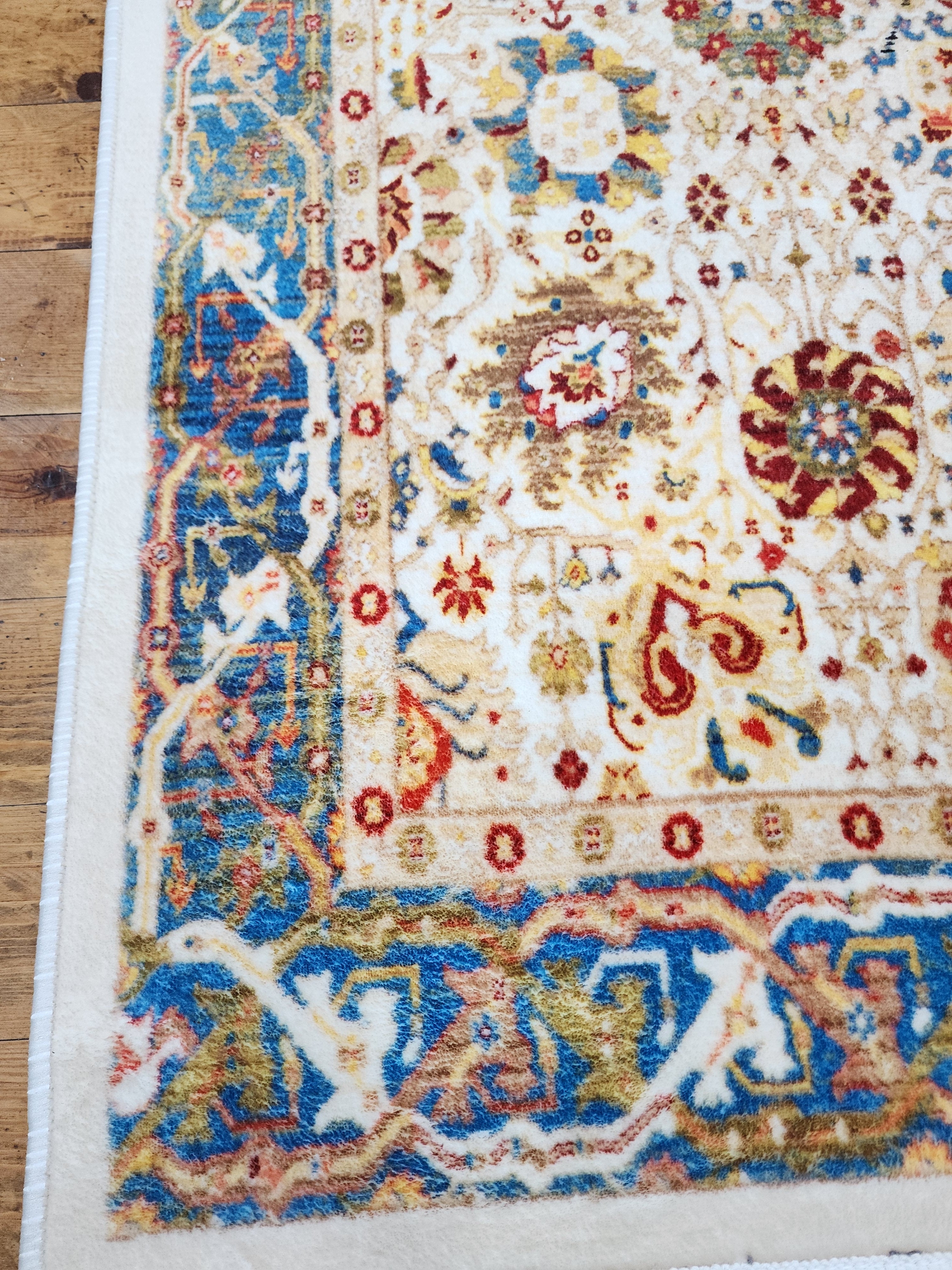 vintage Persian Silk Small Rug — pattern close-up
