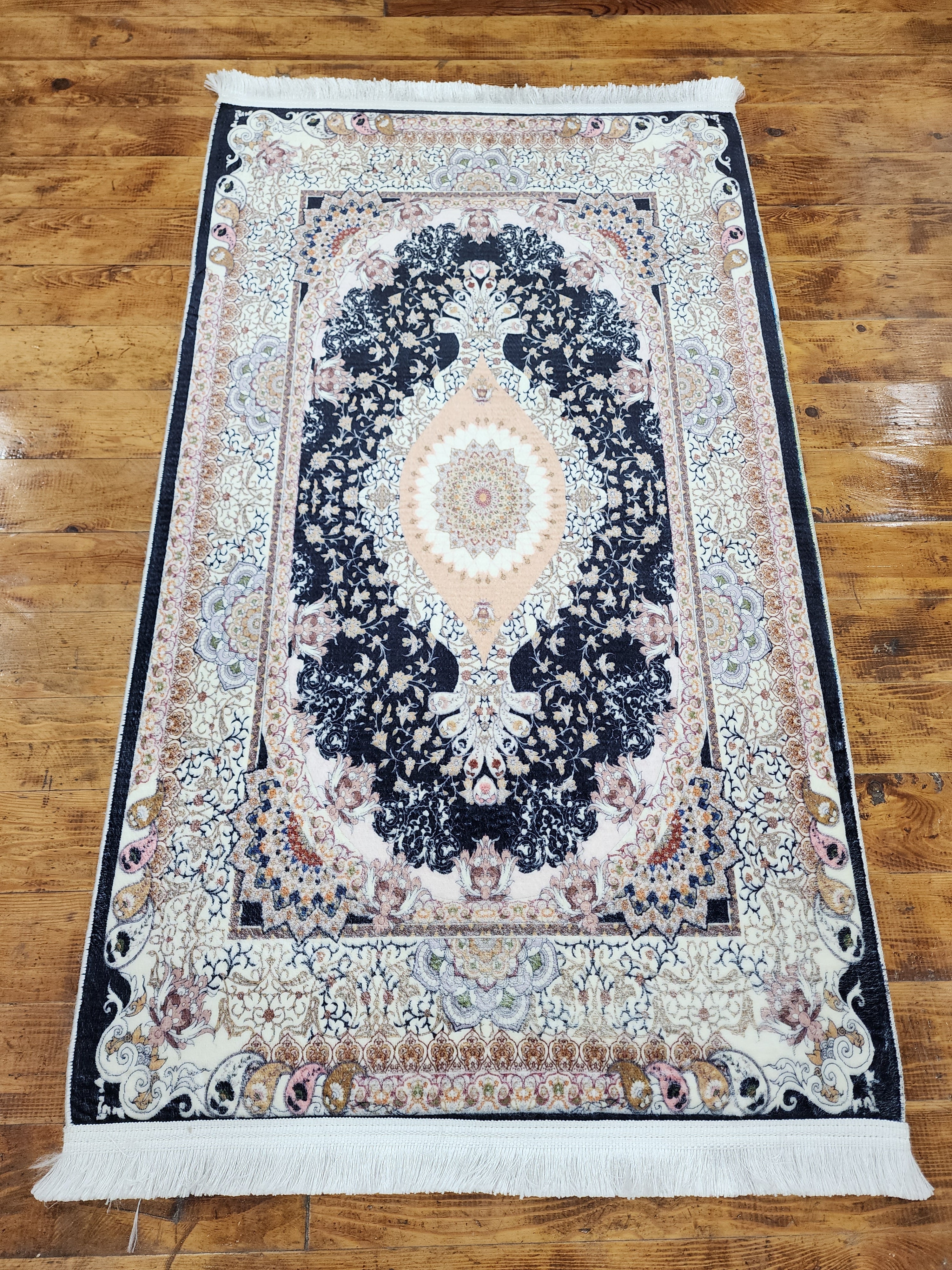 TURKISH BAMBOO SILK RUG, PERSIAN STYLE ORIENTAL VISCOSE SILK FLOOR RUG FOR HALL ENTRY LIVING ROOM OR BEDROOM 2 FT X 3 FT