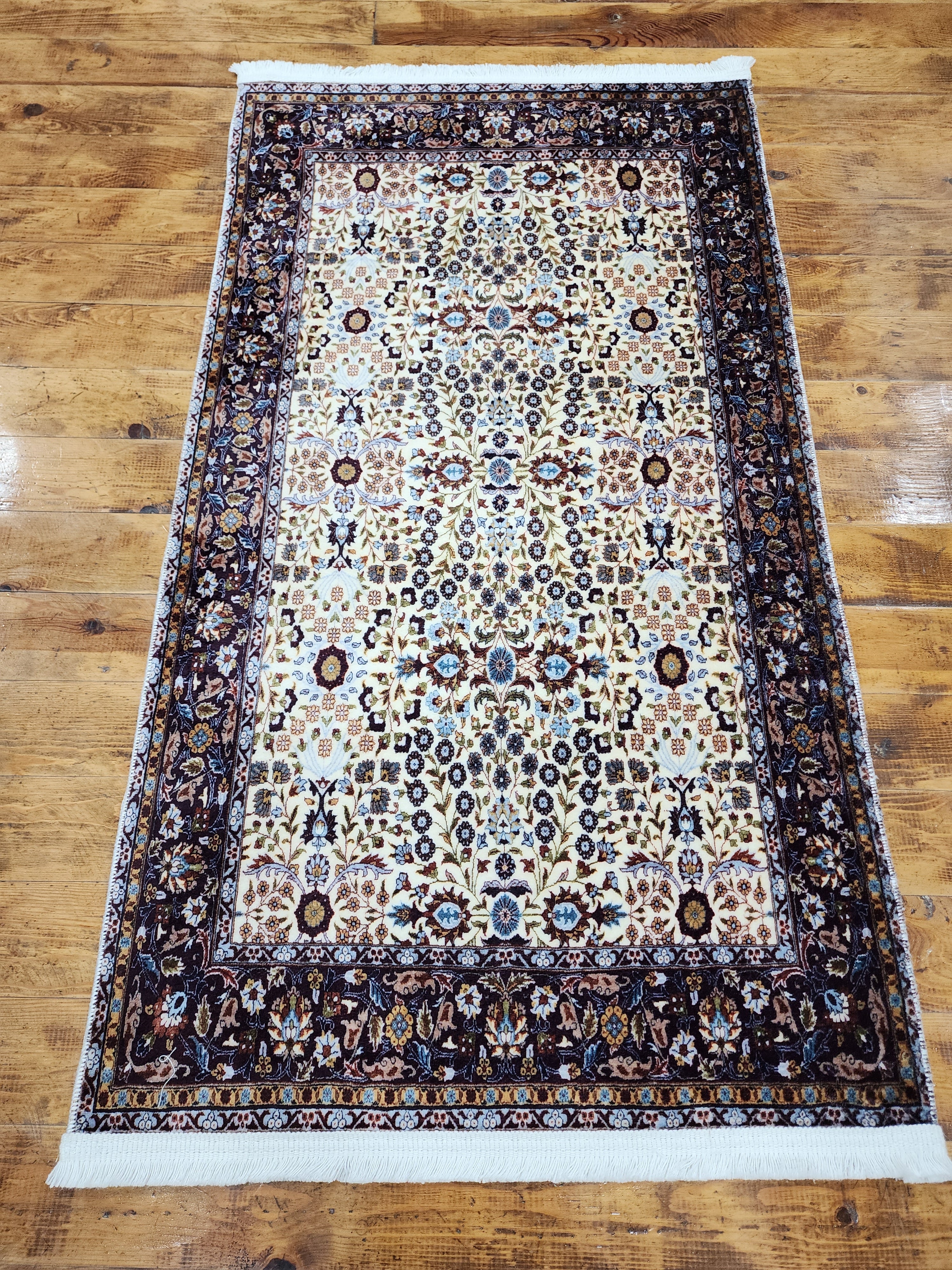 TURKISH BAMBOO SILK RUG, PERSIAN STYLE ORIENTAL VISCOSE SILK FLOOR RUG FOR HALL ENTRY LIVING ROOM OR BEDROOM 2 FT X 3 FT