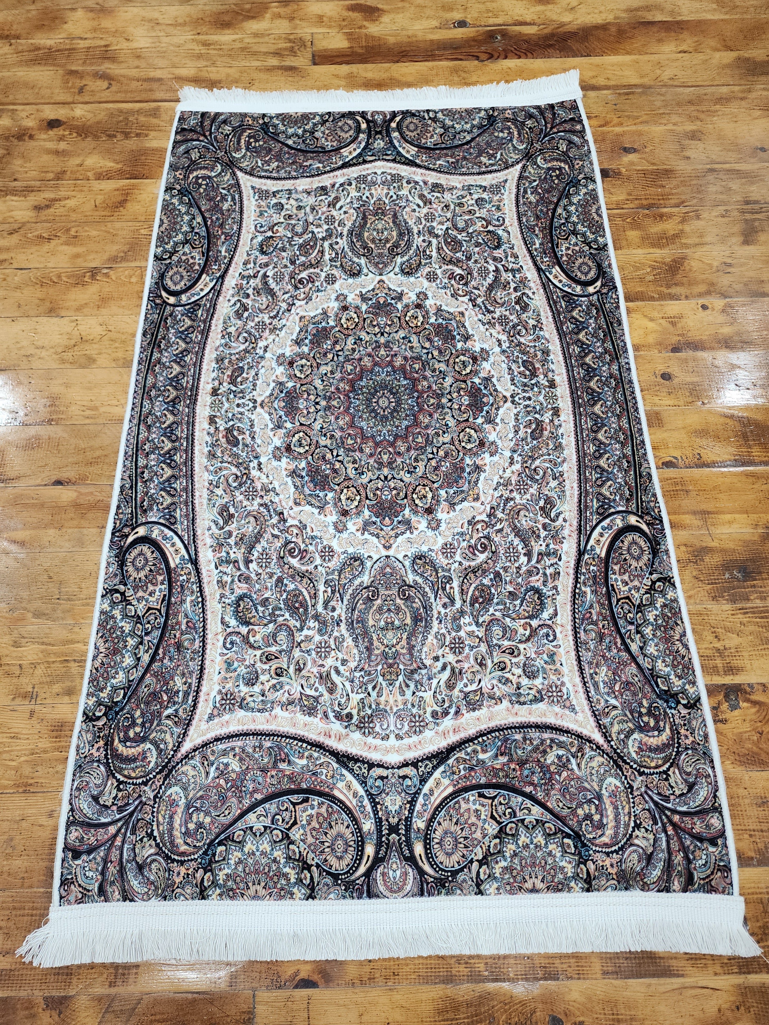 TURKISH BAMBOO SILK RUG, PERSIAN STYLE ORIENTAL VISCOSE SILK FLOOR RUG FOR HALL ENTRY LIVING ROOM OR BEDROOM 2 FT X 3 FT