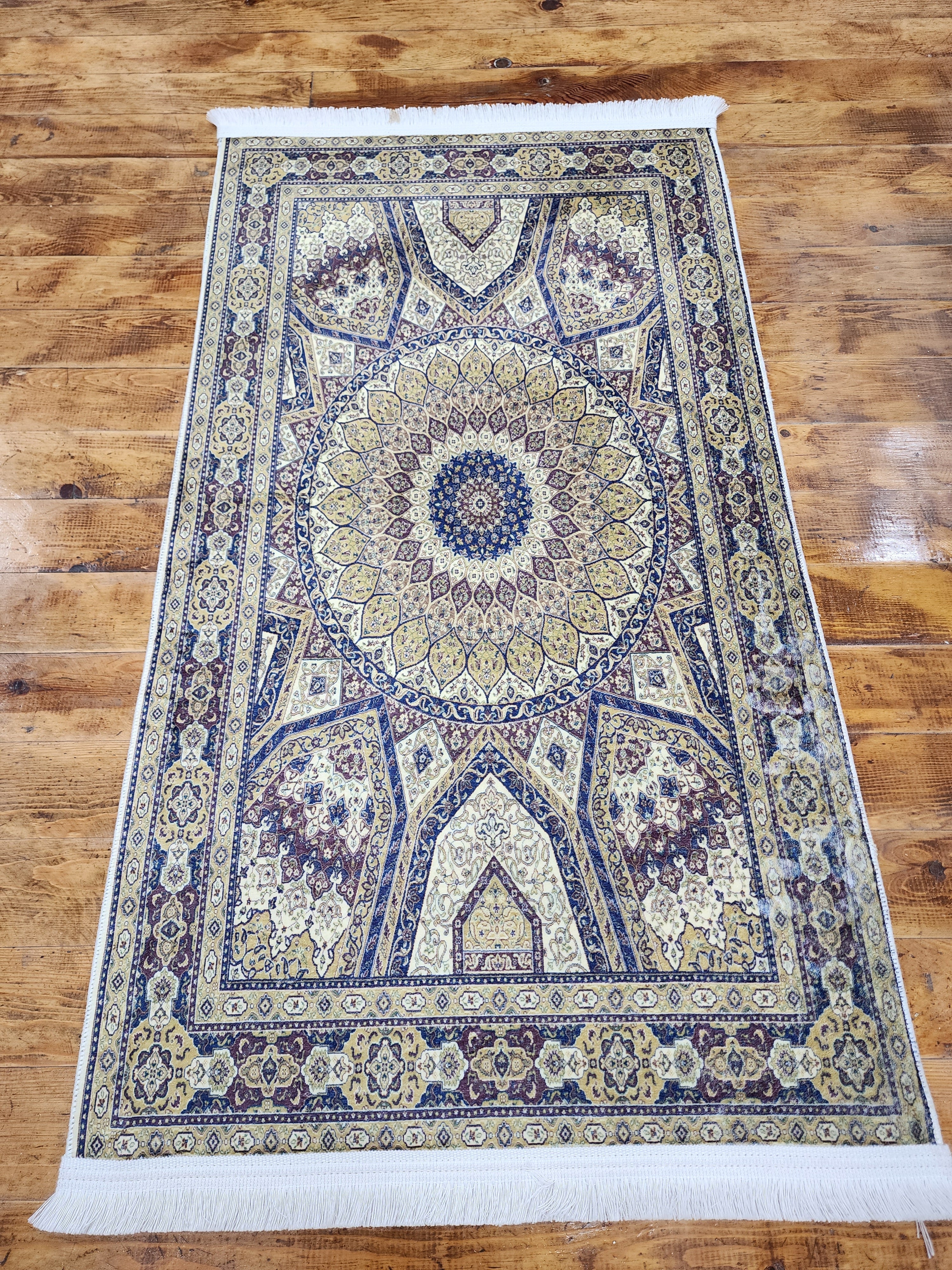 TURKISH BAMBOO SILK RUG, PERSIAN STYLE ORIENTAL VISCOSE SILK FLOOR RUG FOR HALL ENTRY LIVING ROOM OR BEDROOM 2 FT X 3 FT