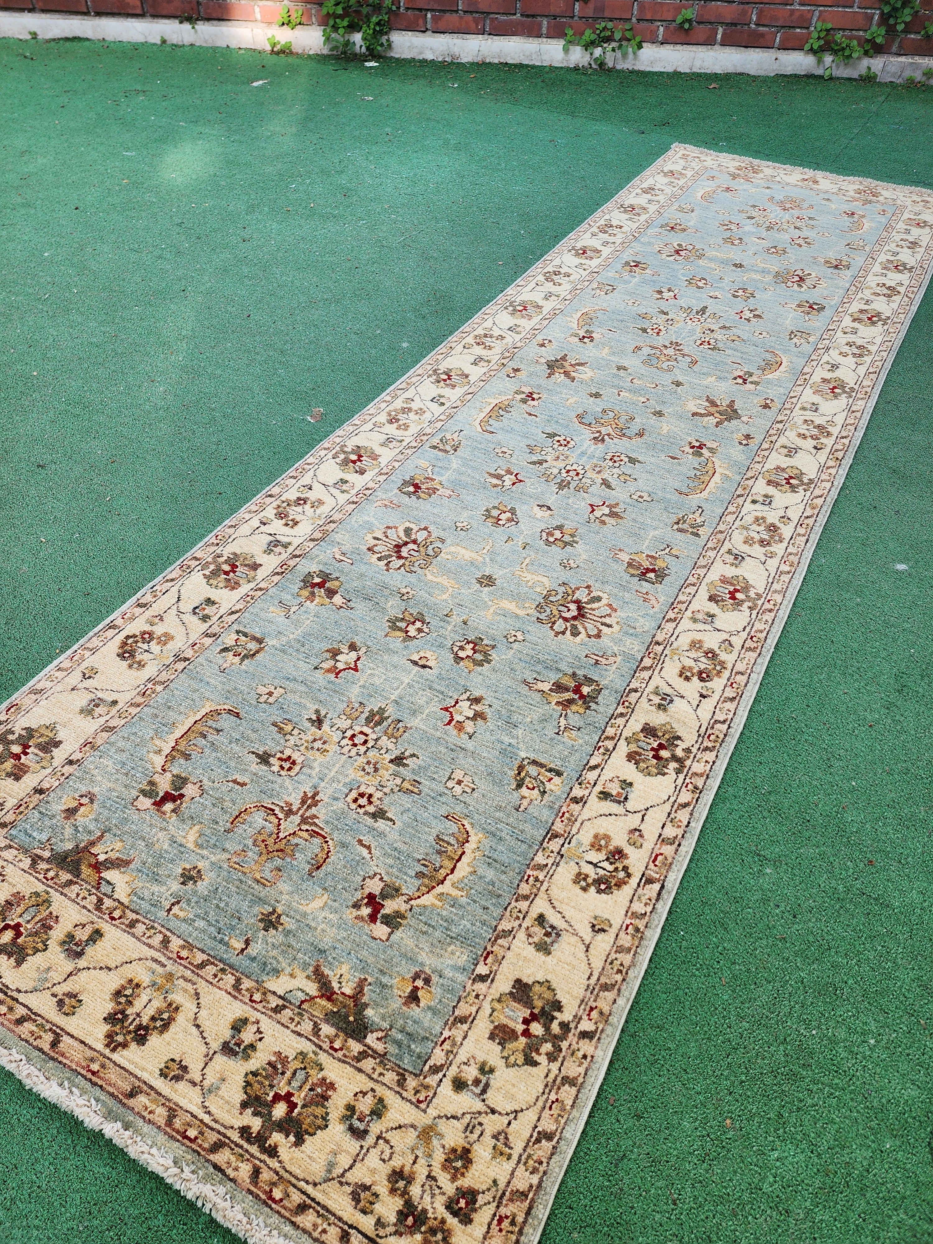 vintage Oushak Wool Runner Rug — detail texture