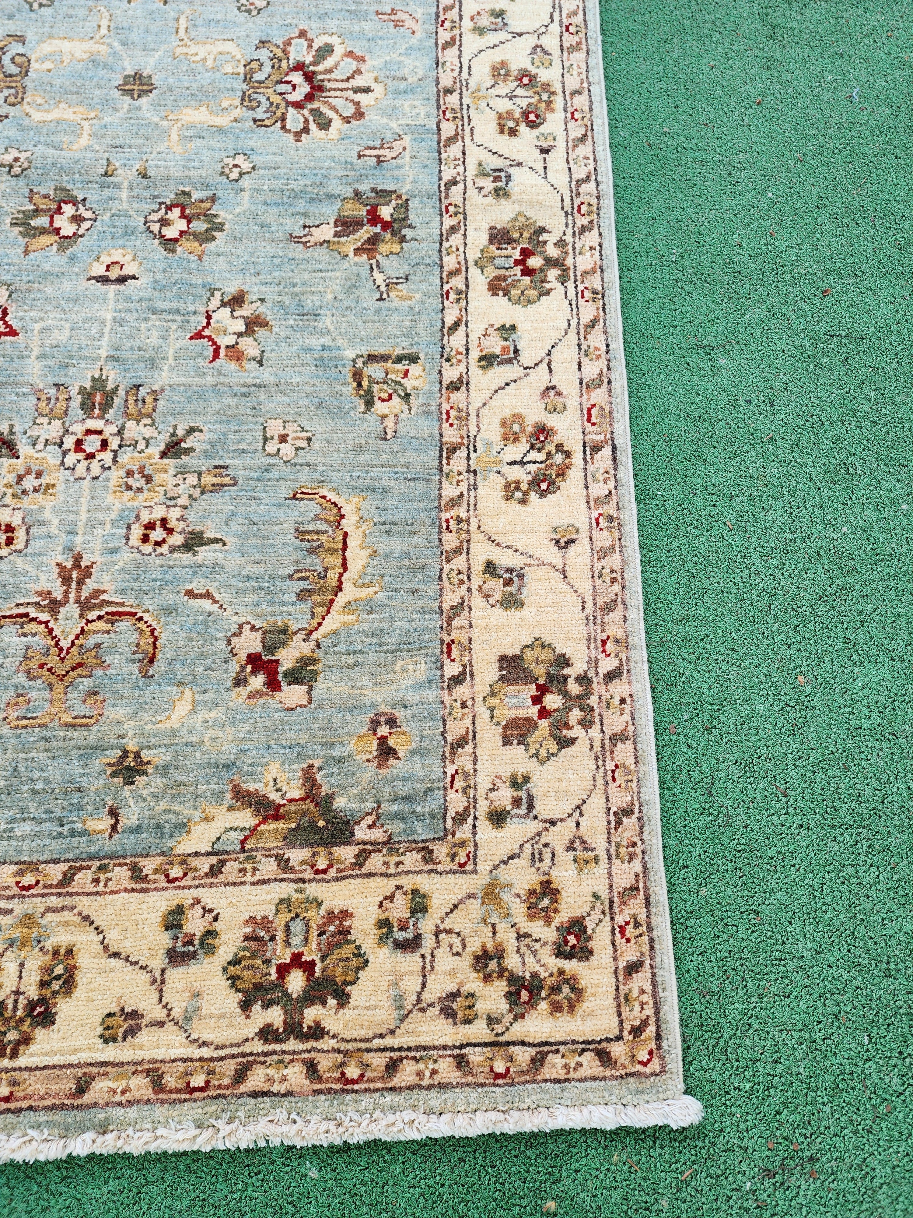 vintage Oushak Wool Runner Rug — corner detail