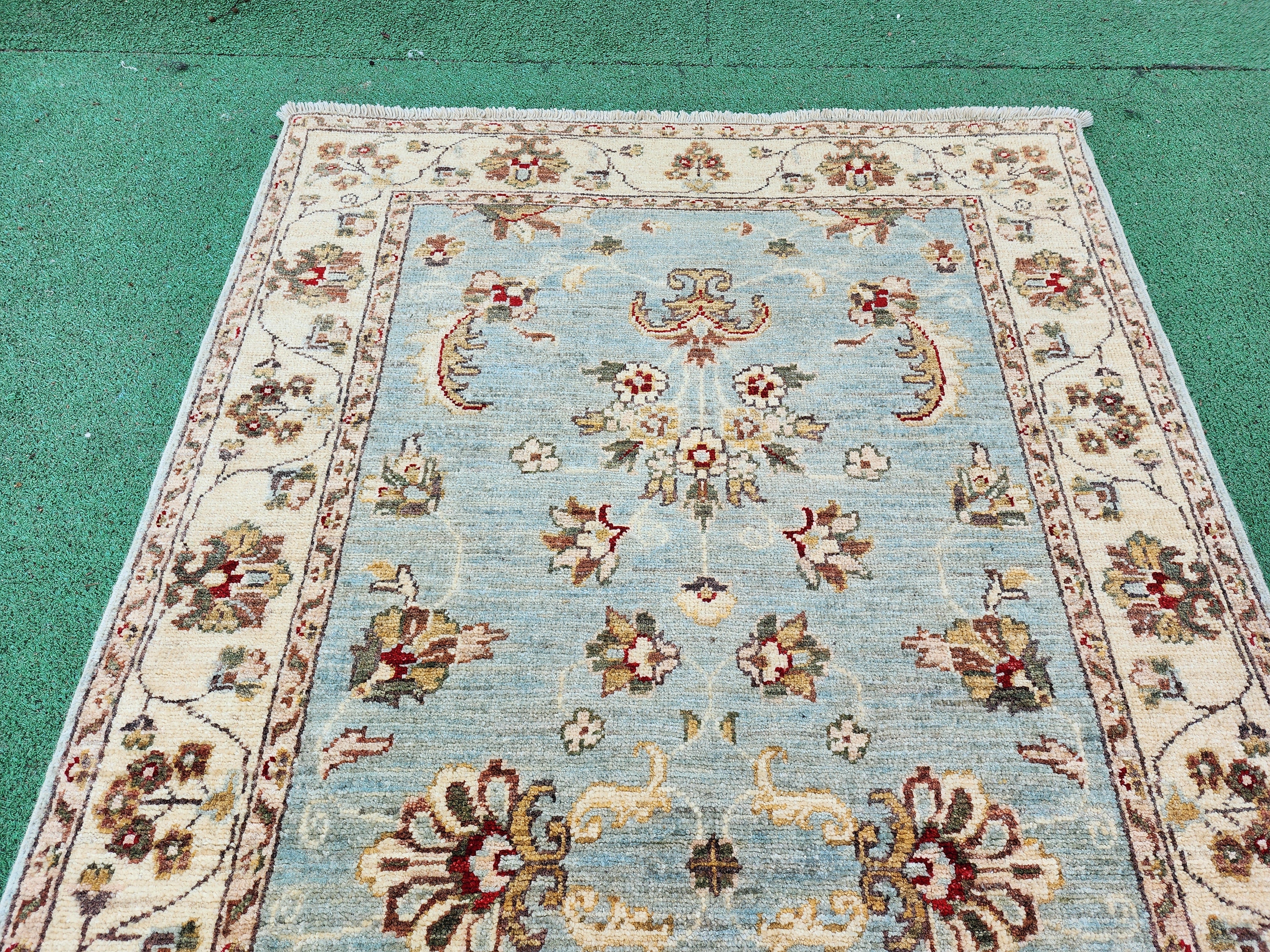 vintage Oushak Wool Runner Rug — colour close-up